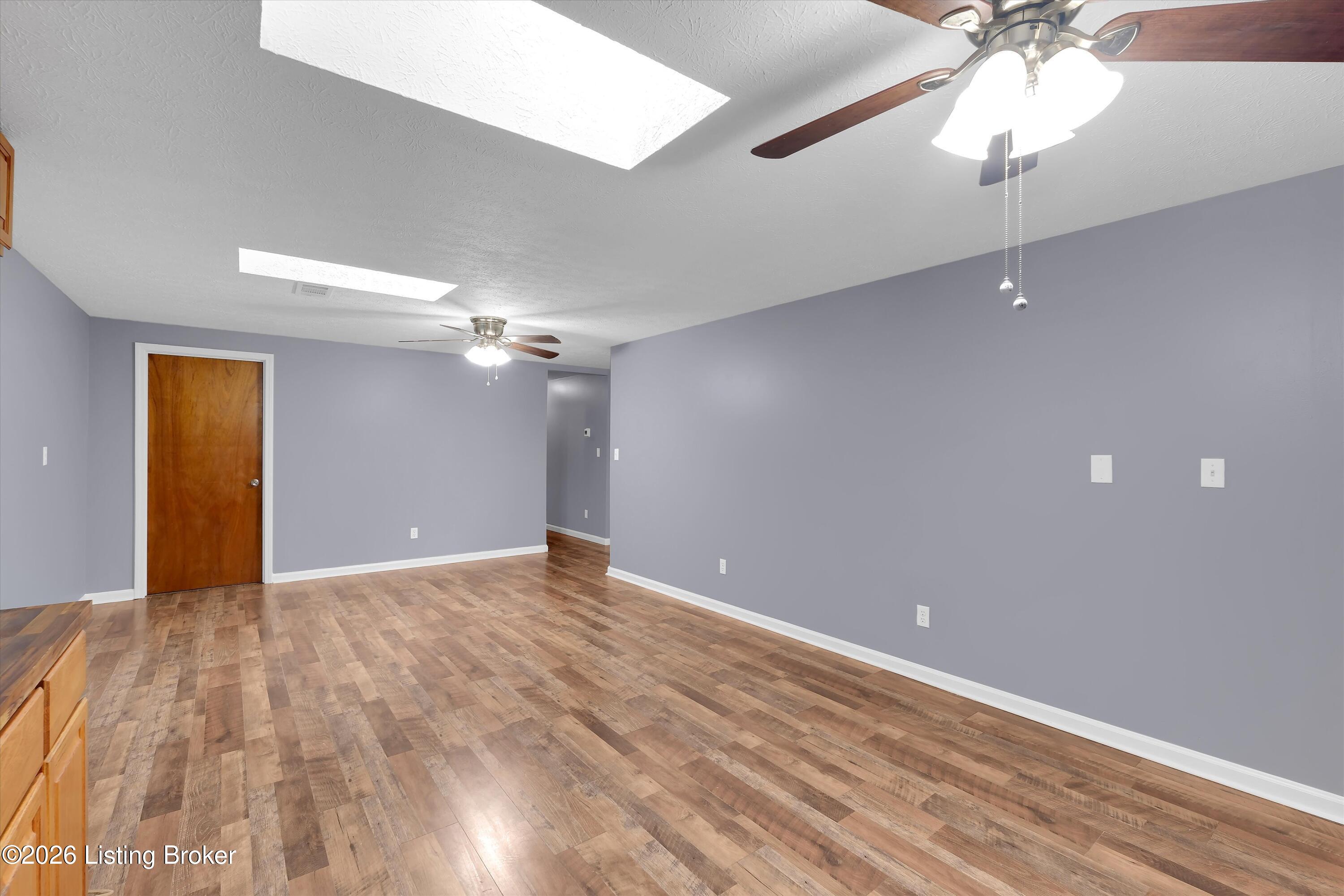 3070 Ashes Creek Ln Property Photo 31