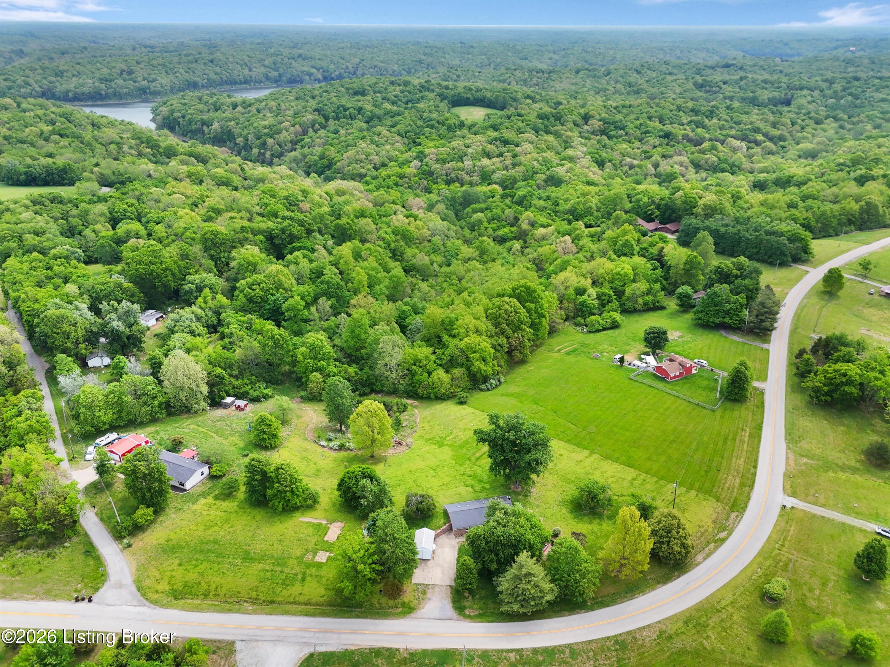 3070 Ashes Creek Ln Property Photo 44