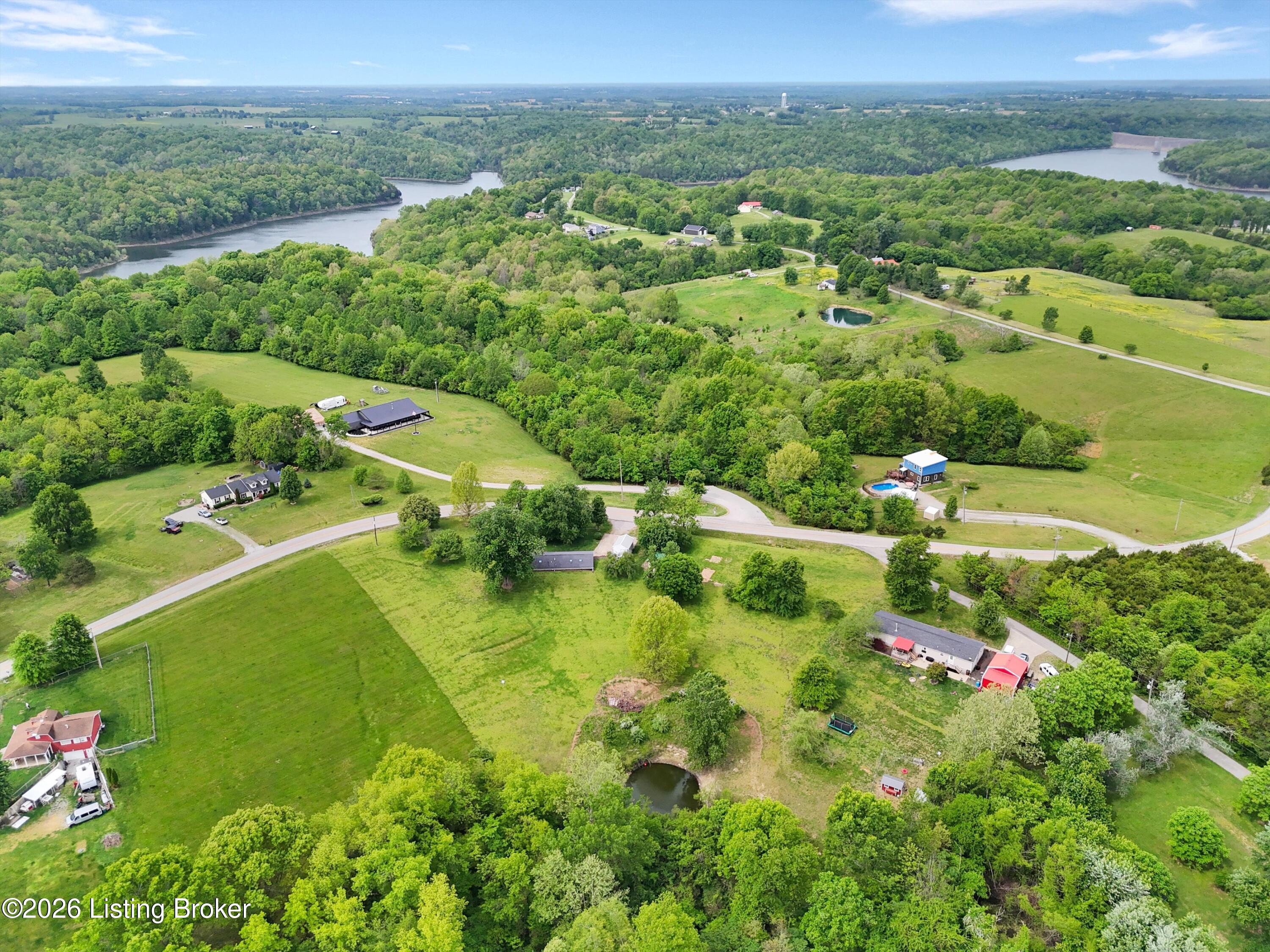3070 Ashes Creek Ln Property Photo 46