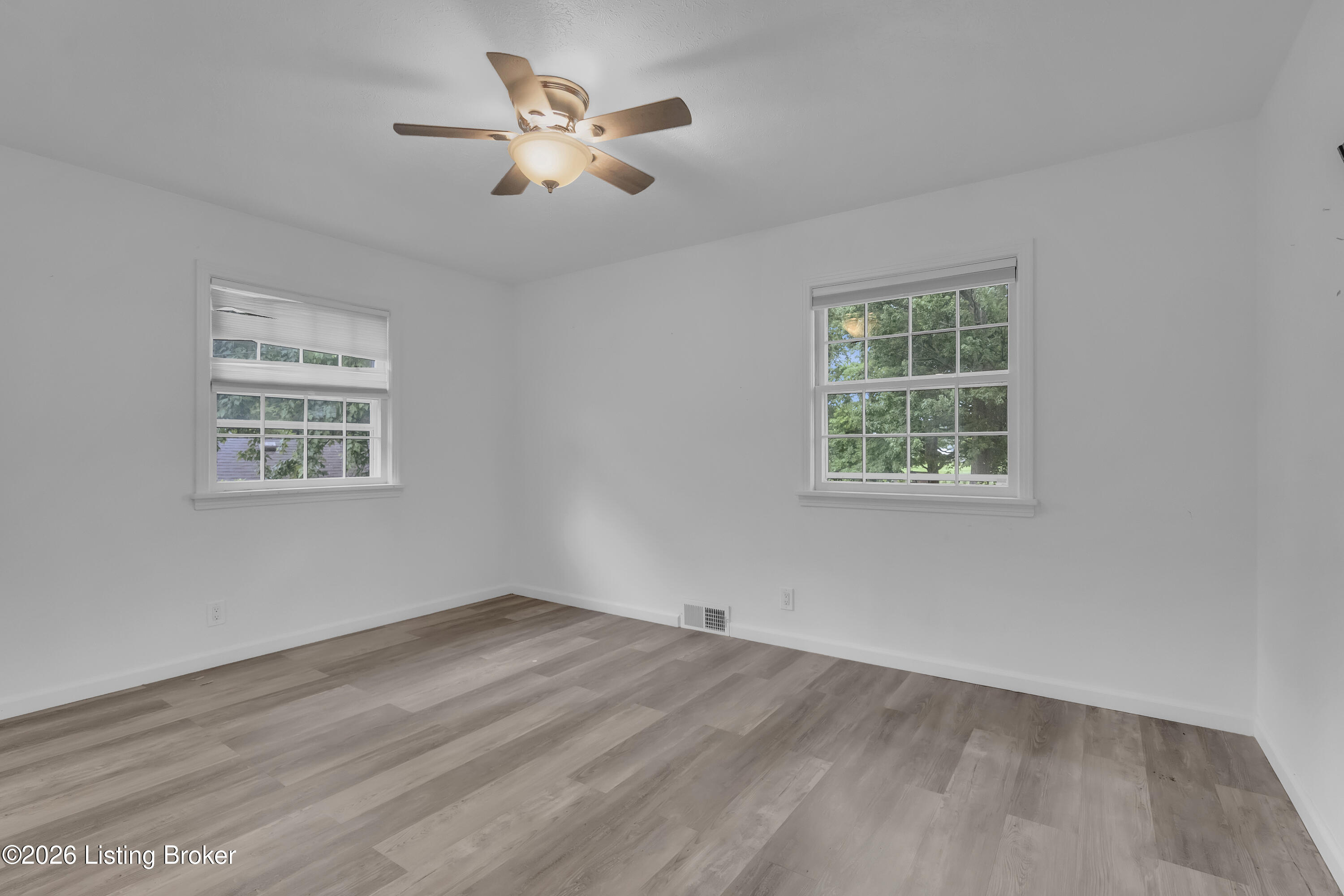 4408 Southridge Dr Property Photo 13