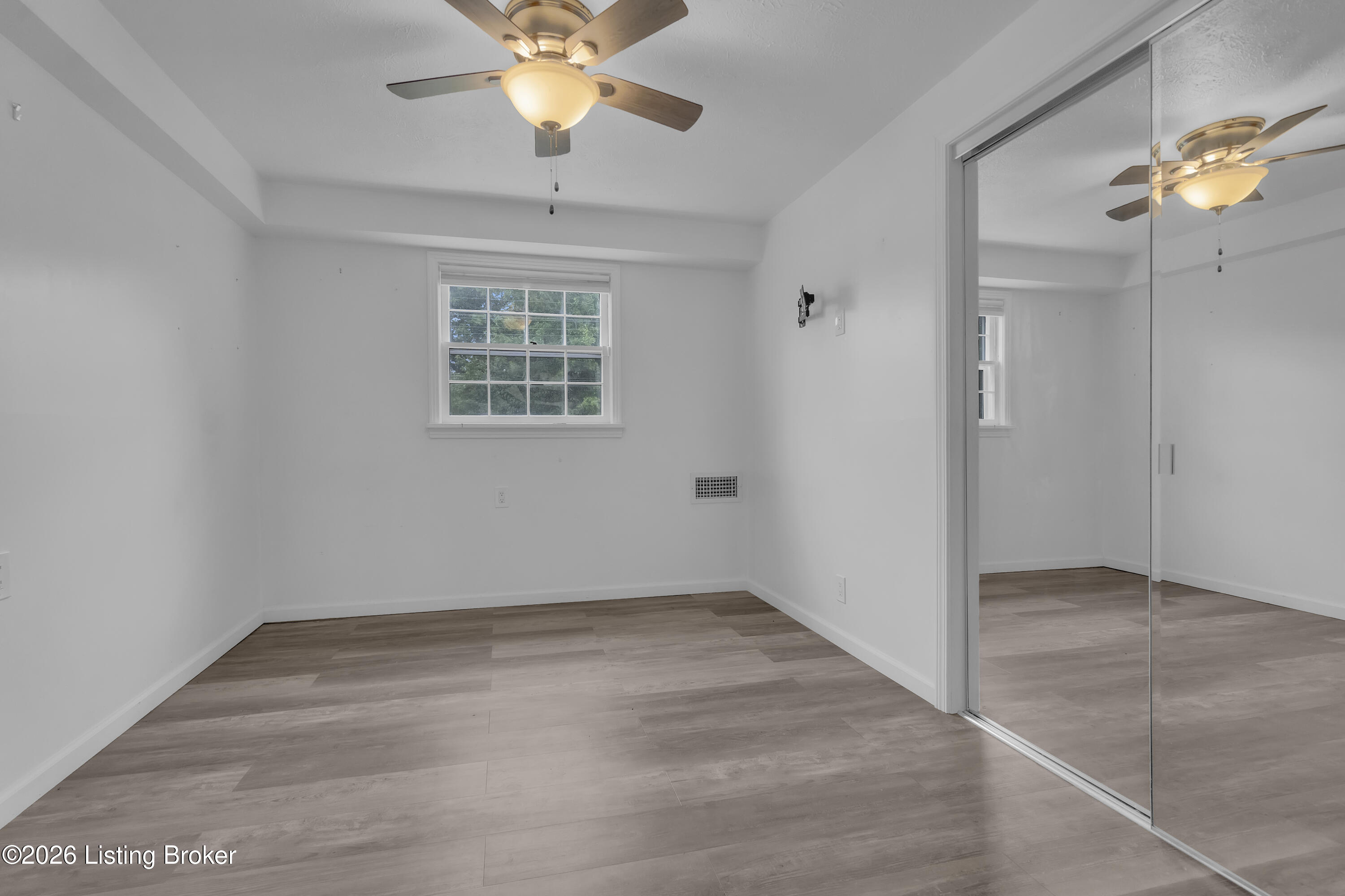 4408 Southridge Dr Property Photo 20
