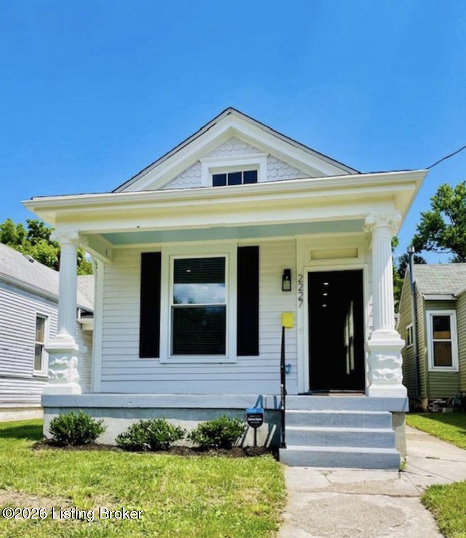 2227 Dumesnil St Property Photo 1