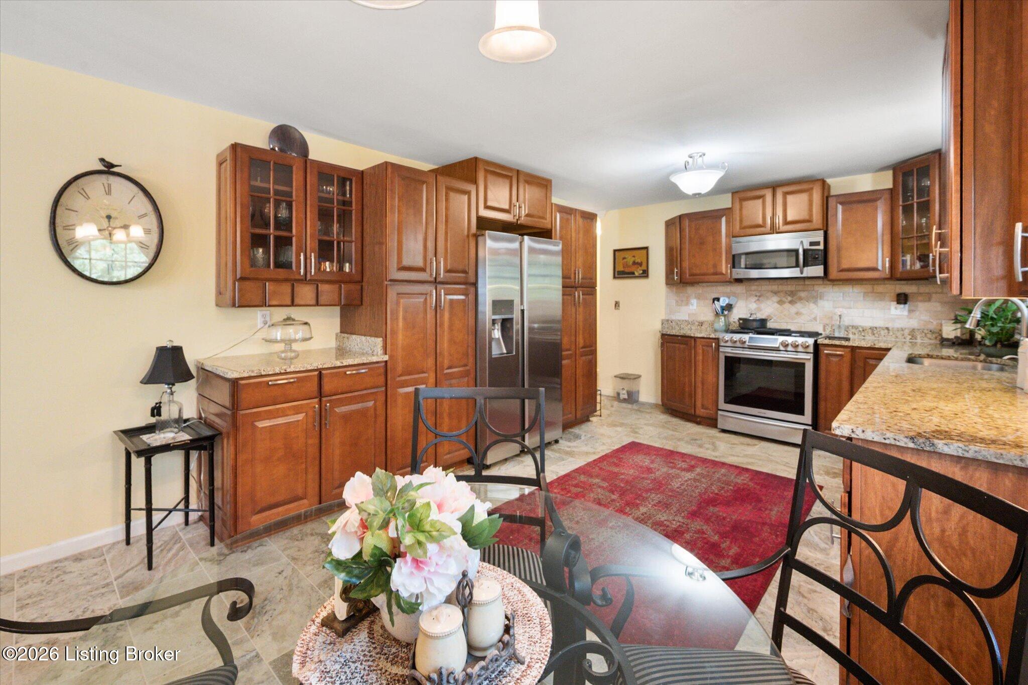 613 Dorsey Way Property Photo 10