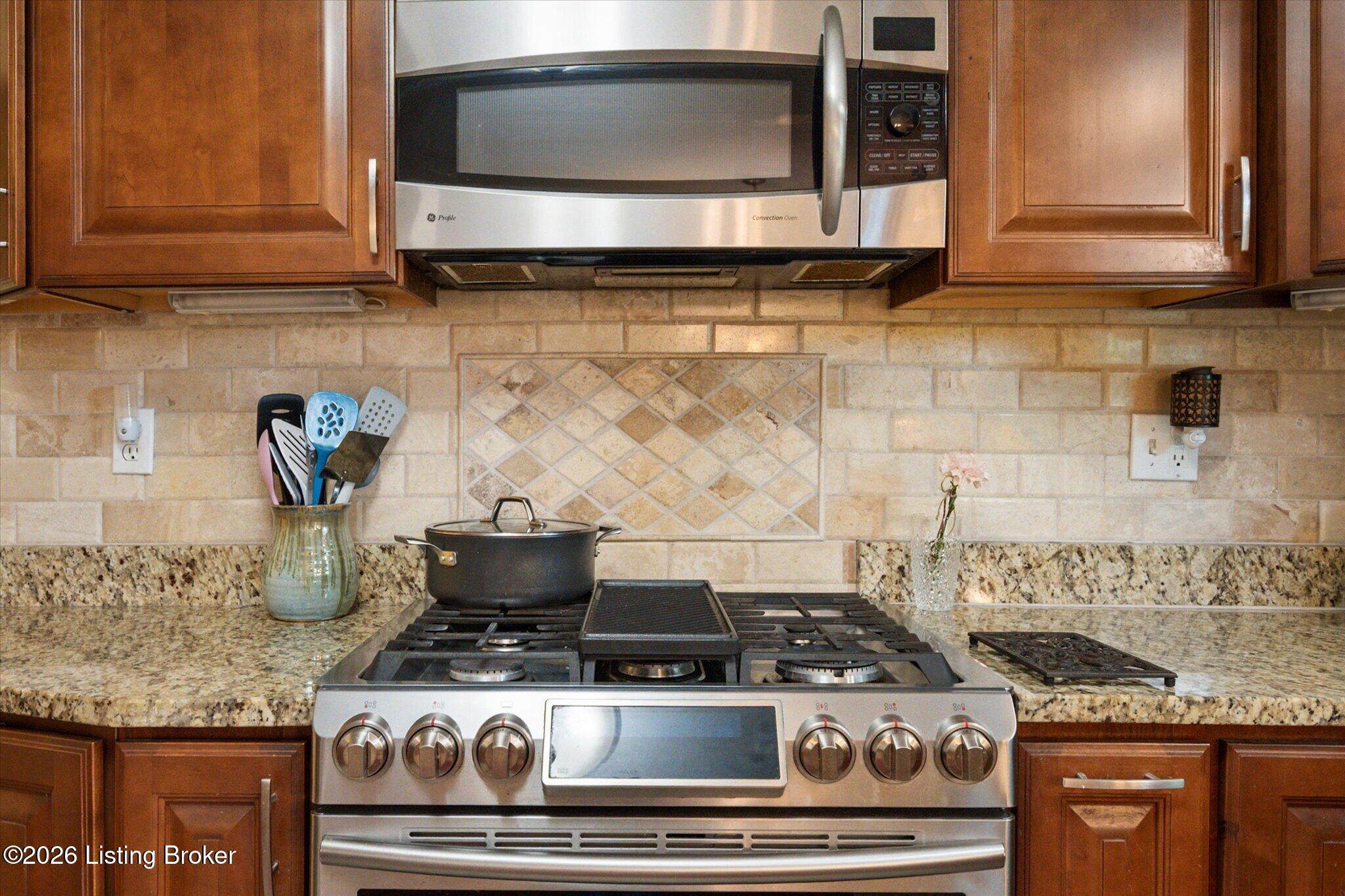 613 Dorsey Way Property Photo 11