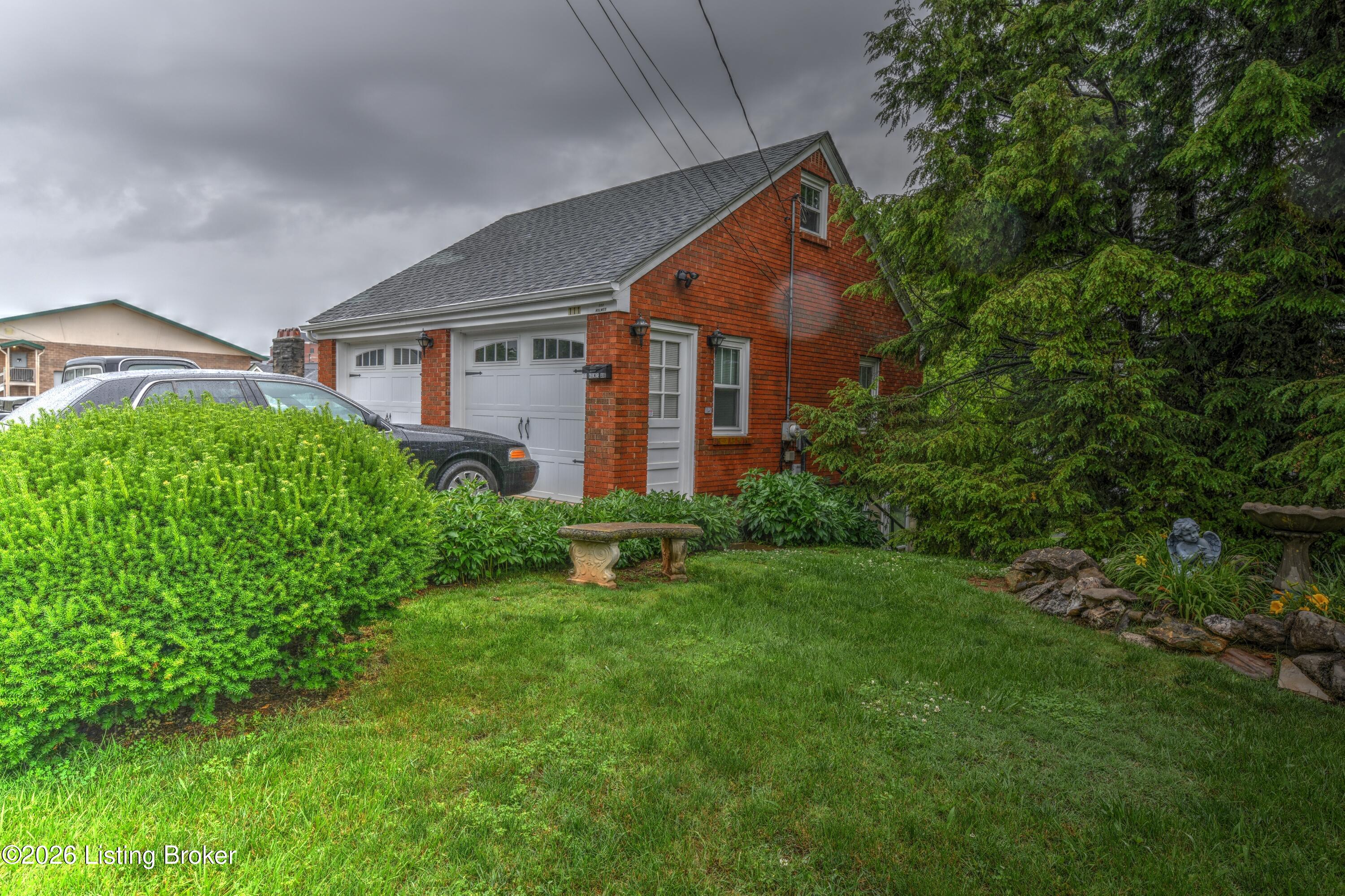 126 Crawford Ave Property Photo 14