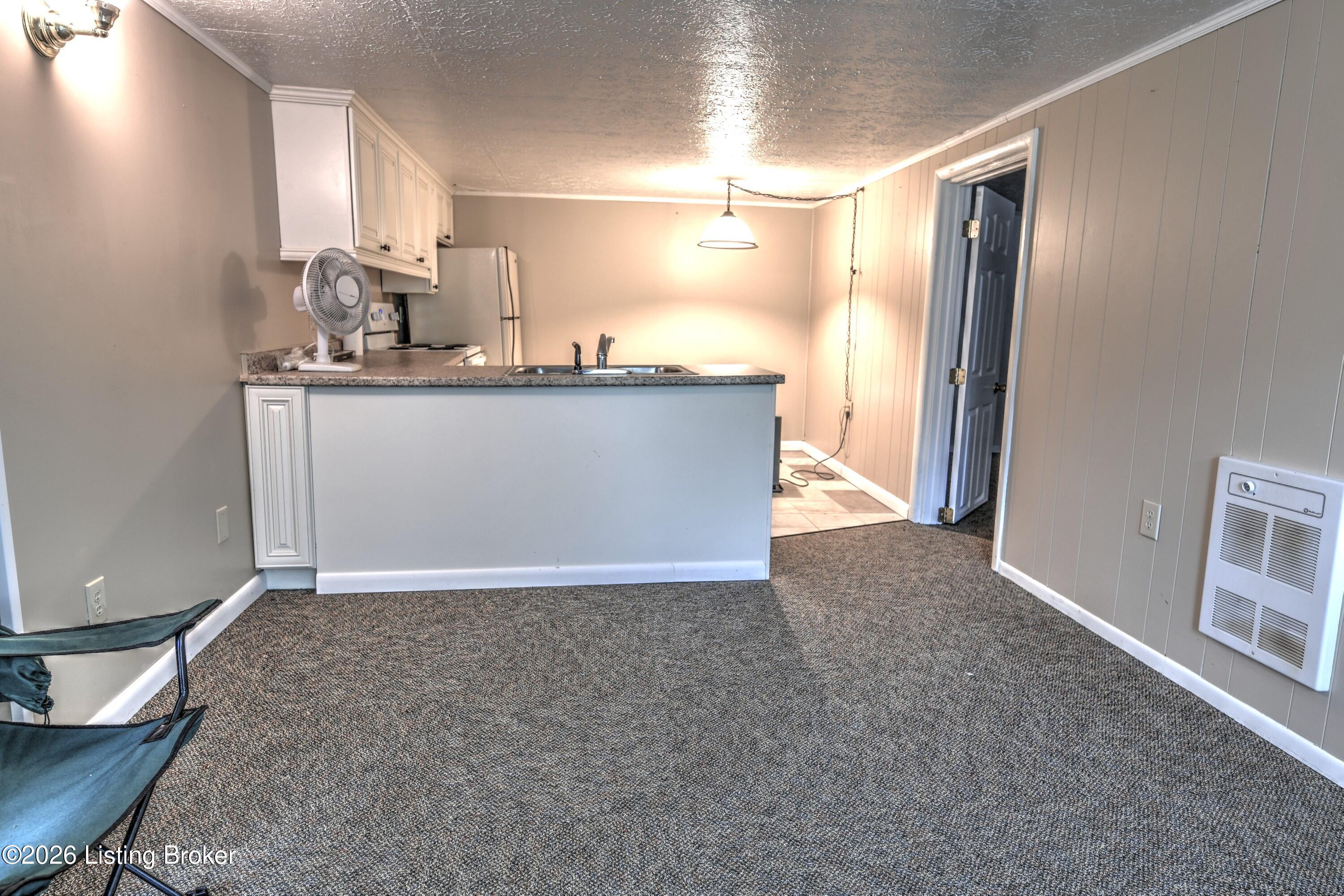 126 Crawford Ave Property Photo 49