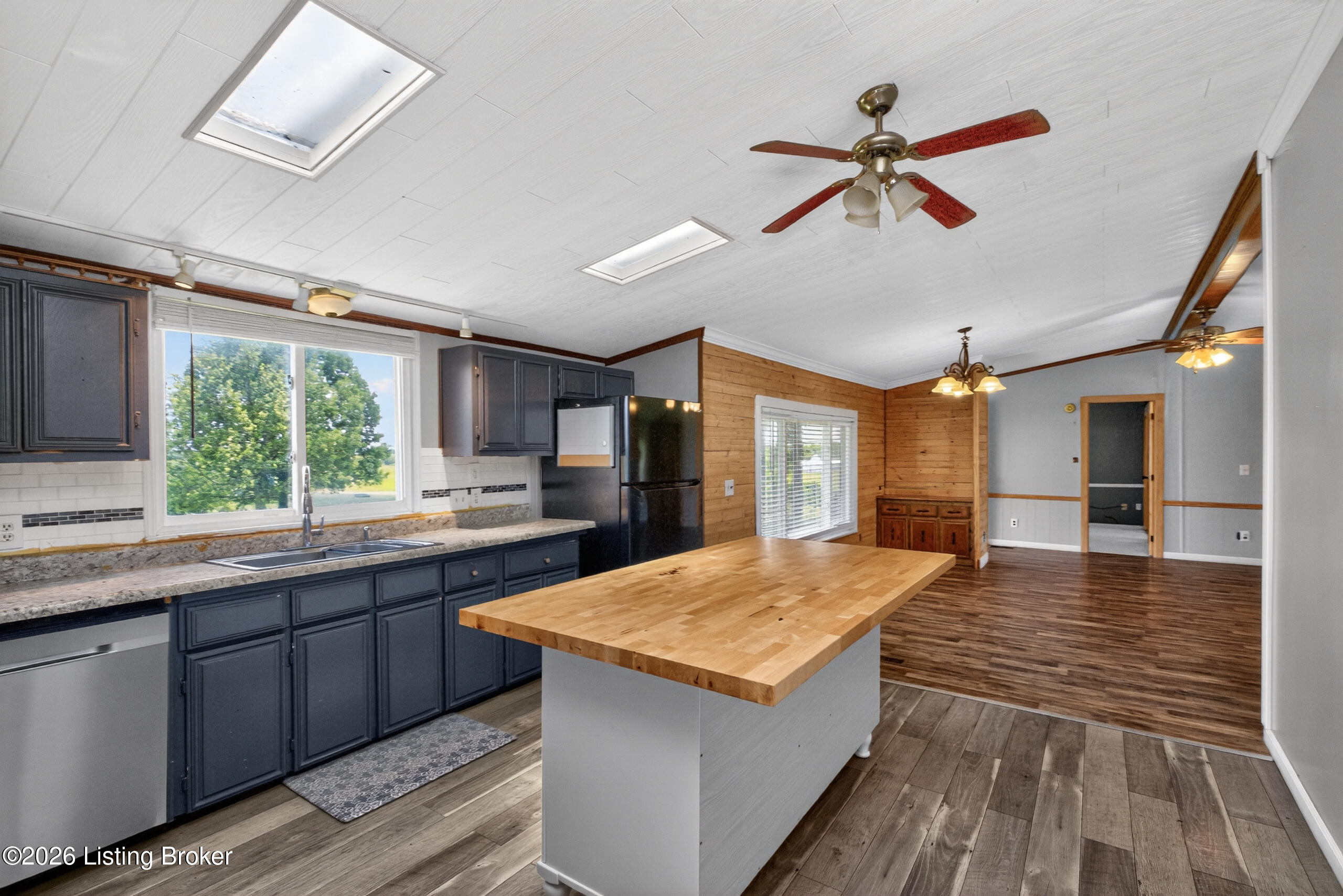 957 Cane Run Rd Property Photo 12