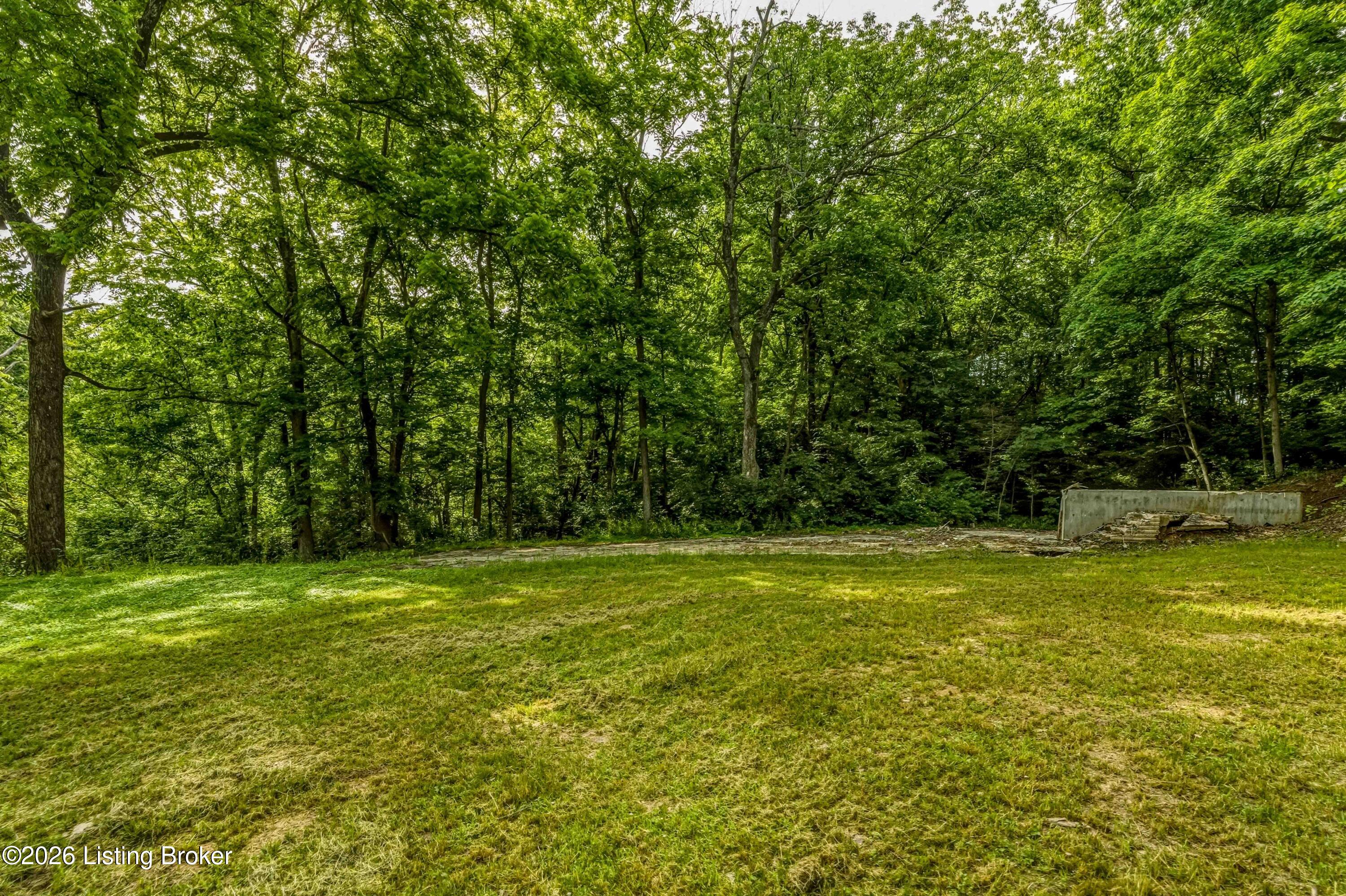 1795 Simpson Creek Rd Property Photo 3