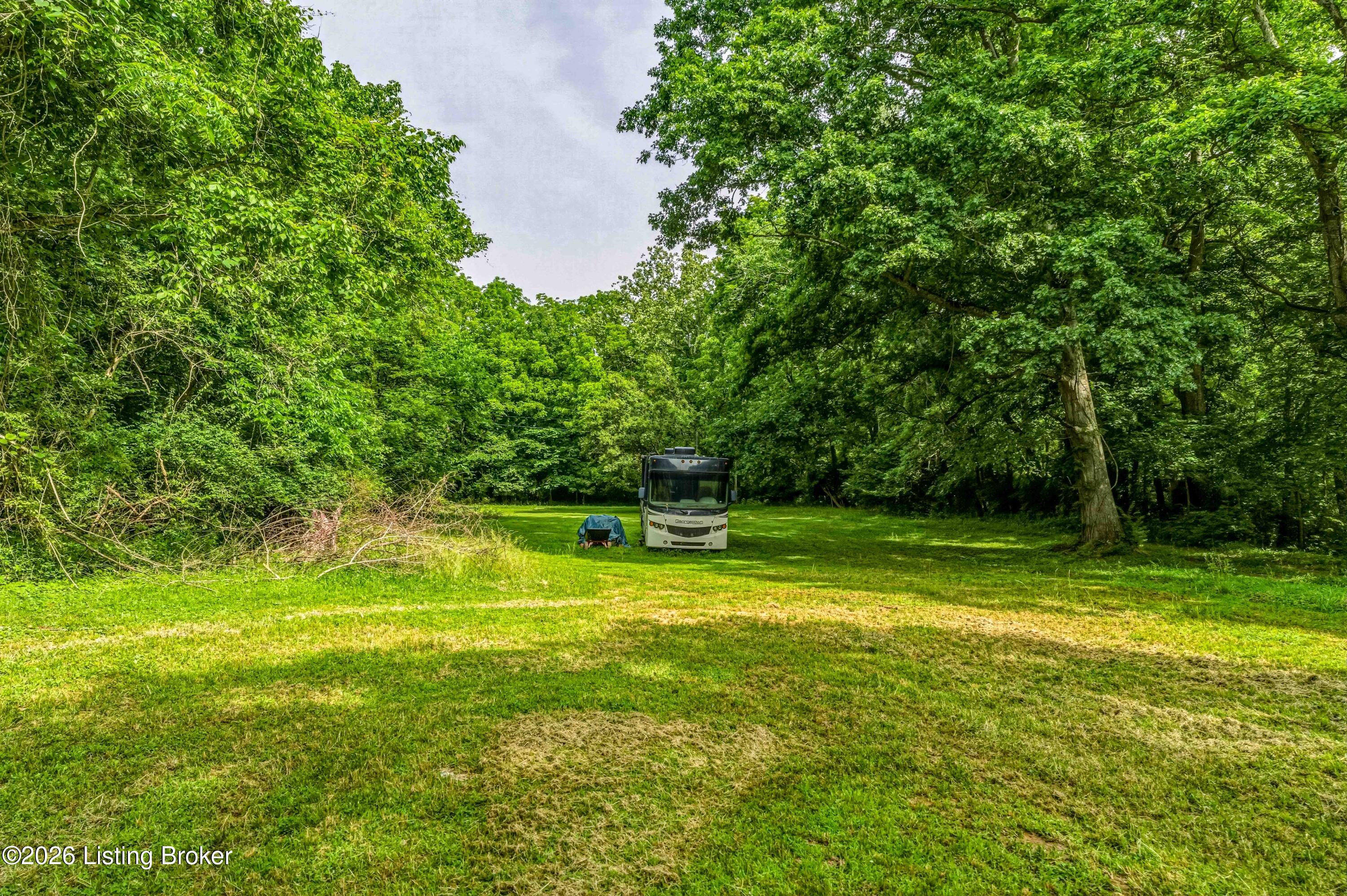 1795 Simpson Creek Rd Property Photo 4