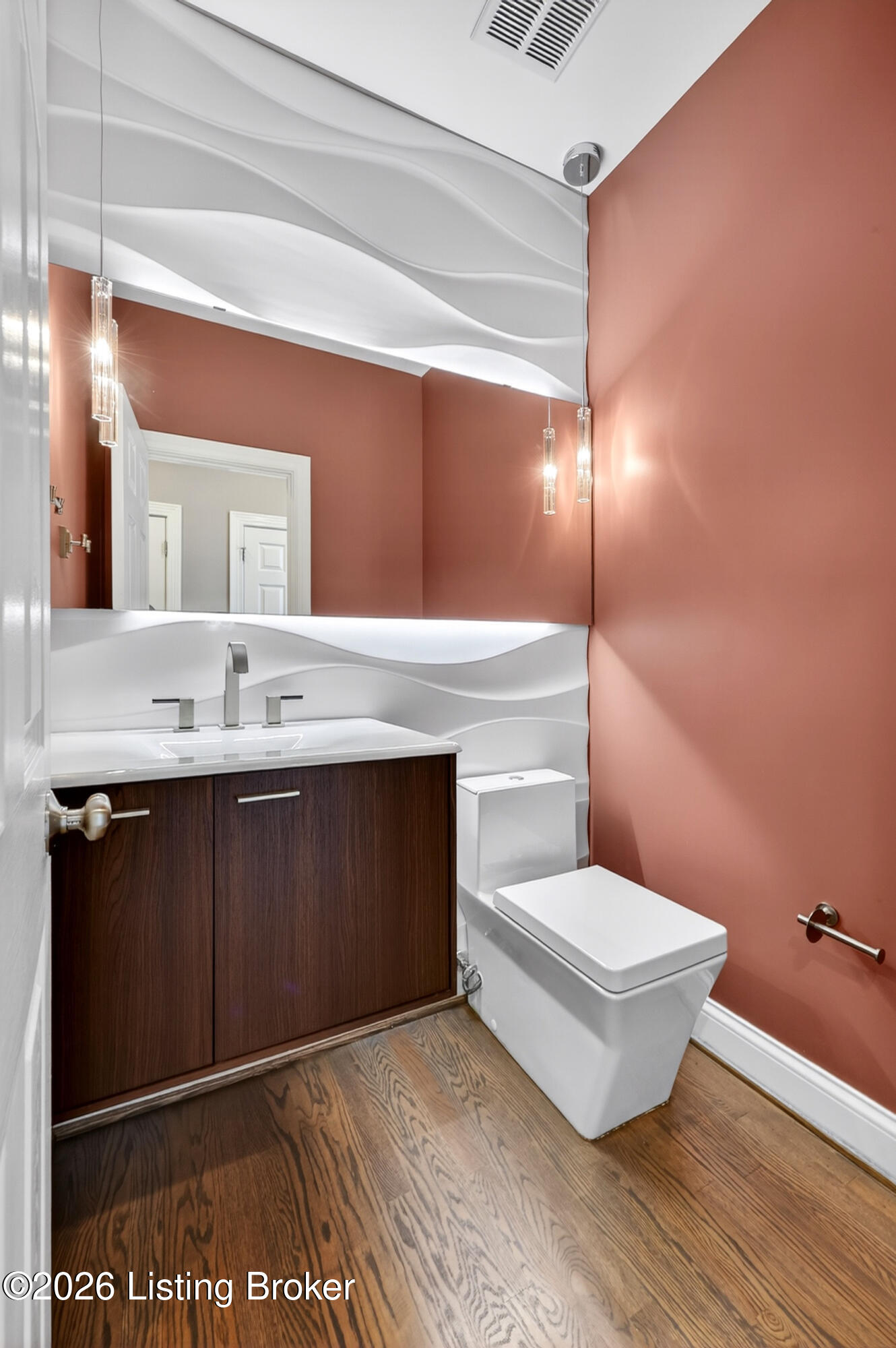 17036 Ashburton Dr Property Photo 40