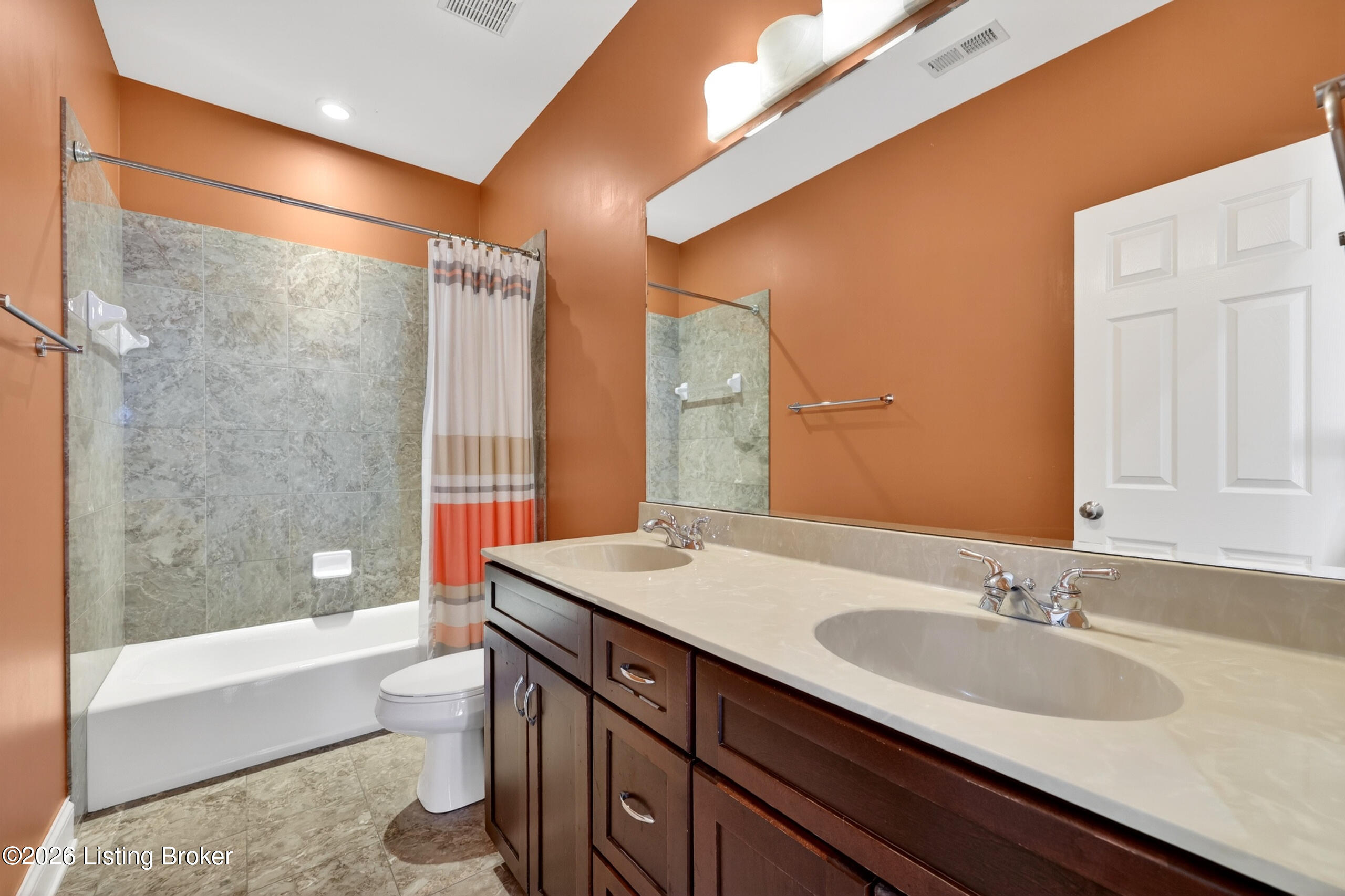 17036 Ashburton Dr Property Photo 59