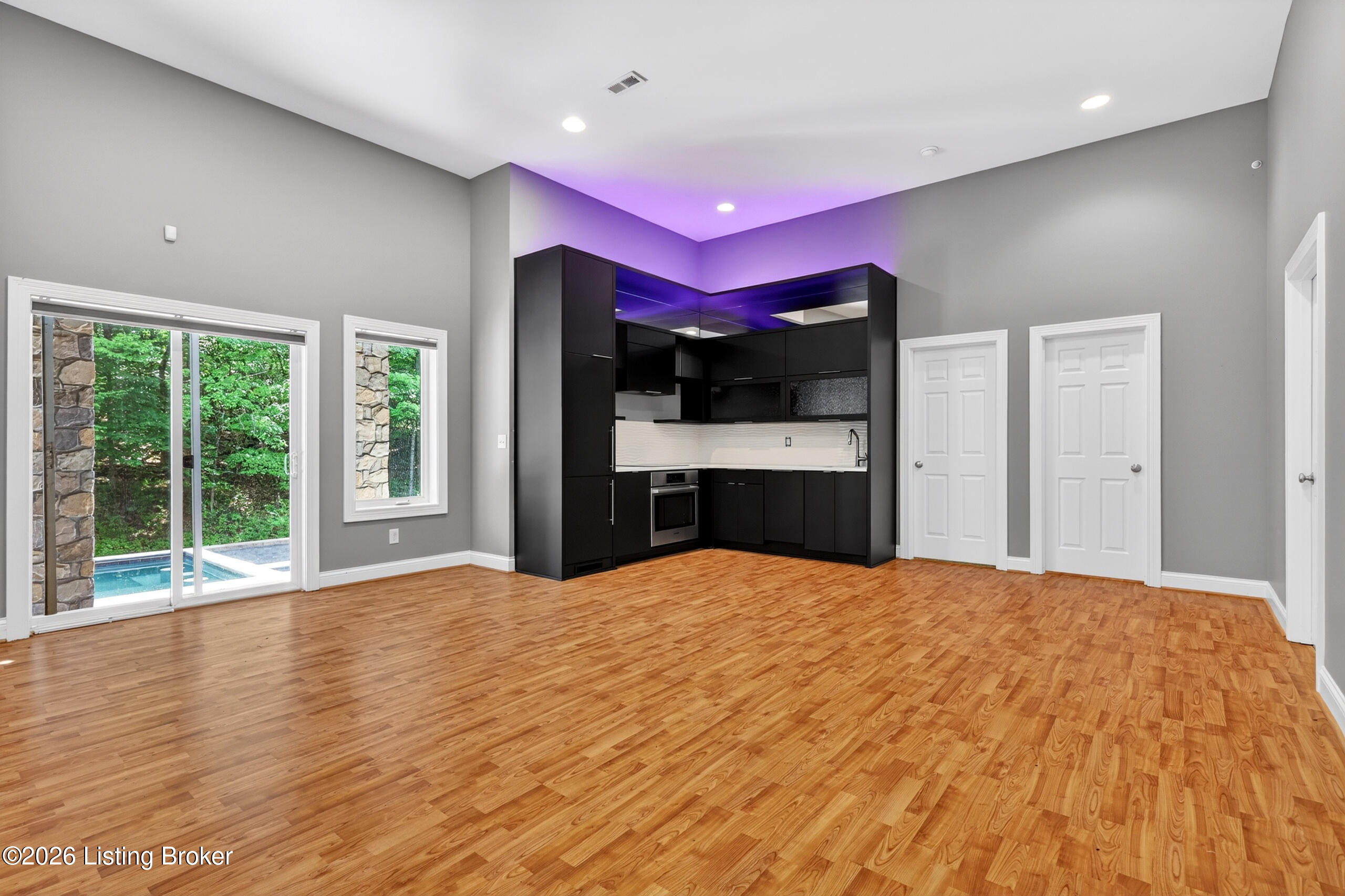 17036 Ashburton Dr Property Photo 66