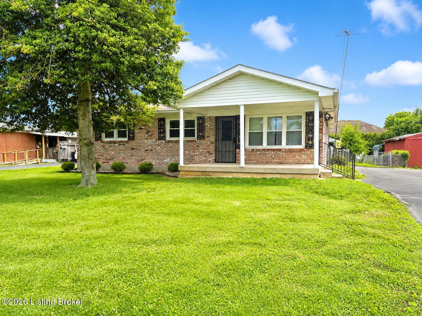 205 Carla Dr Property Photo 1