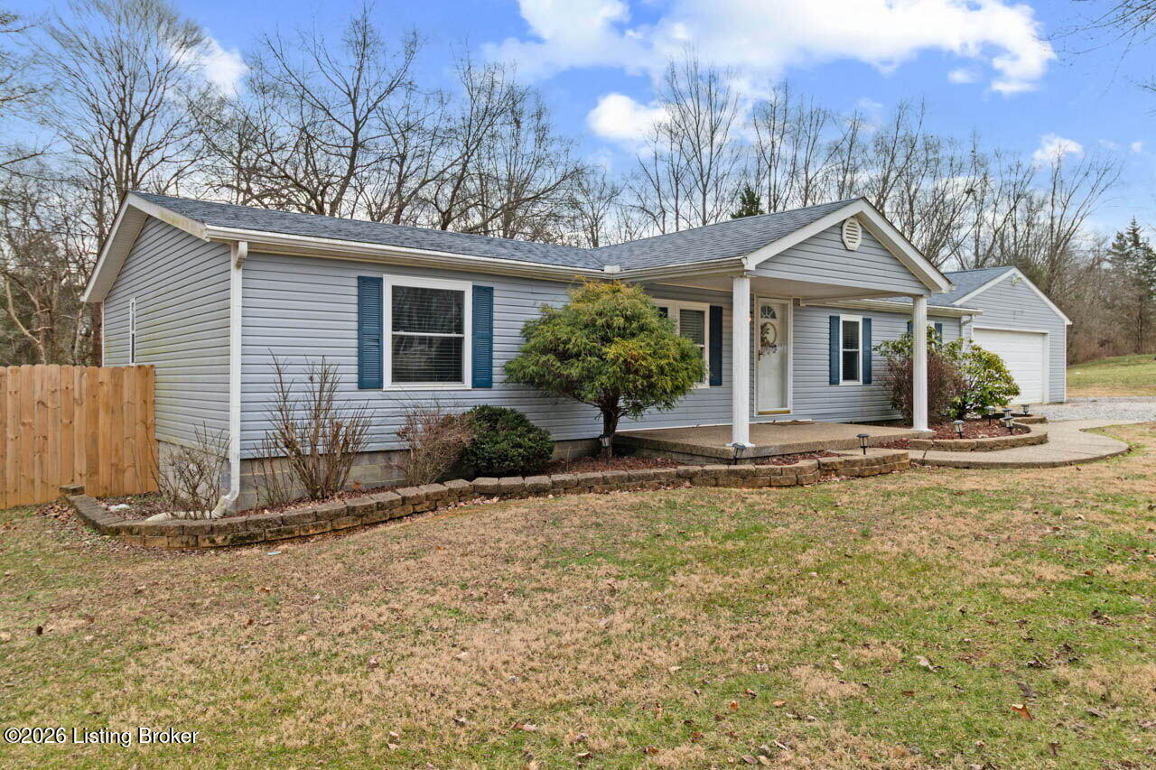 248 Kelley Ln Property Photo 3