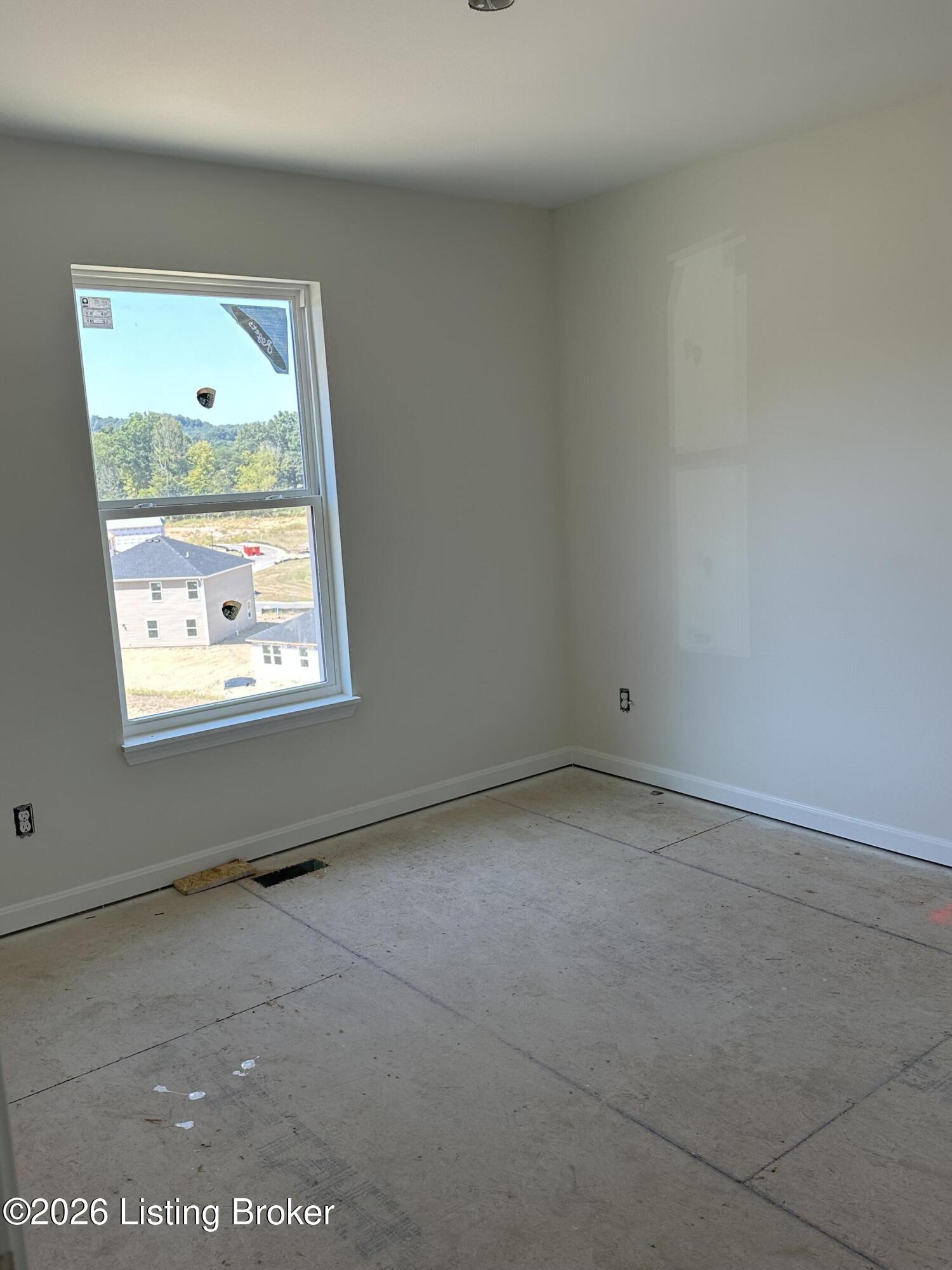 122 Locust Ct Property Photo 6