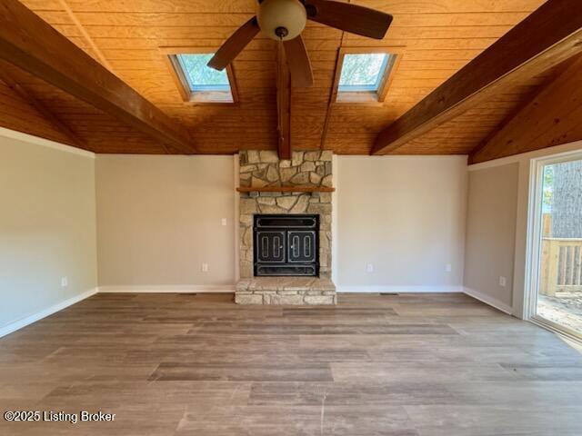 6111 Front St Property Photo 8