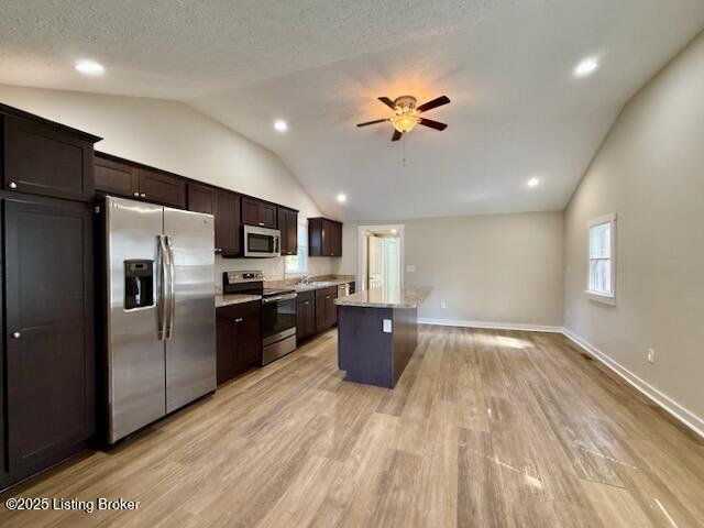 6111 Front St Property Photo 11