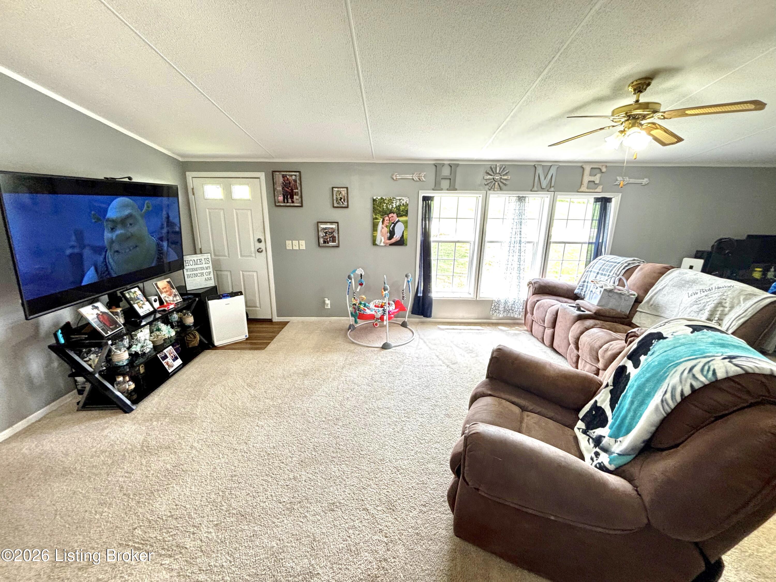 5855 Moorefield Rd Property Photo 11