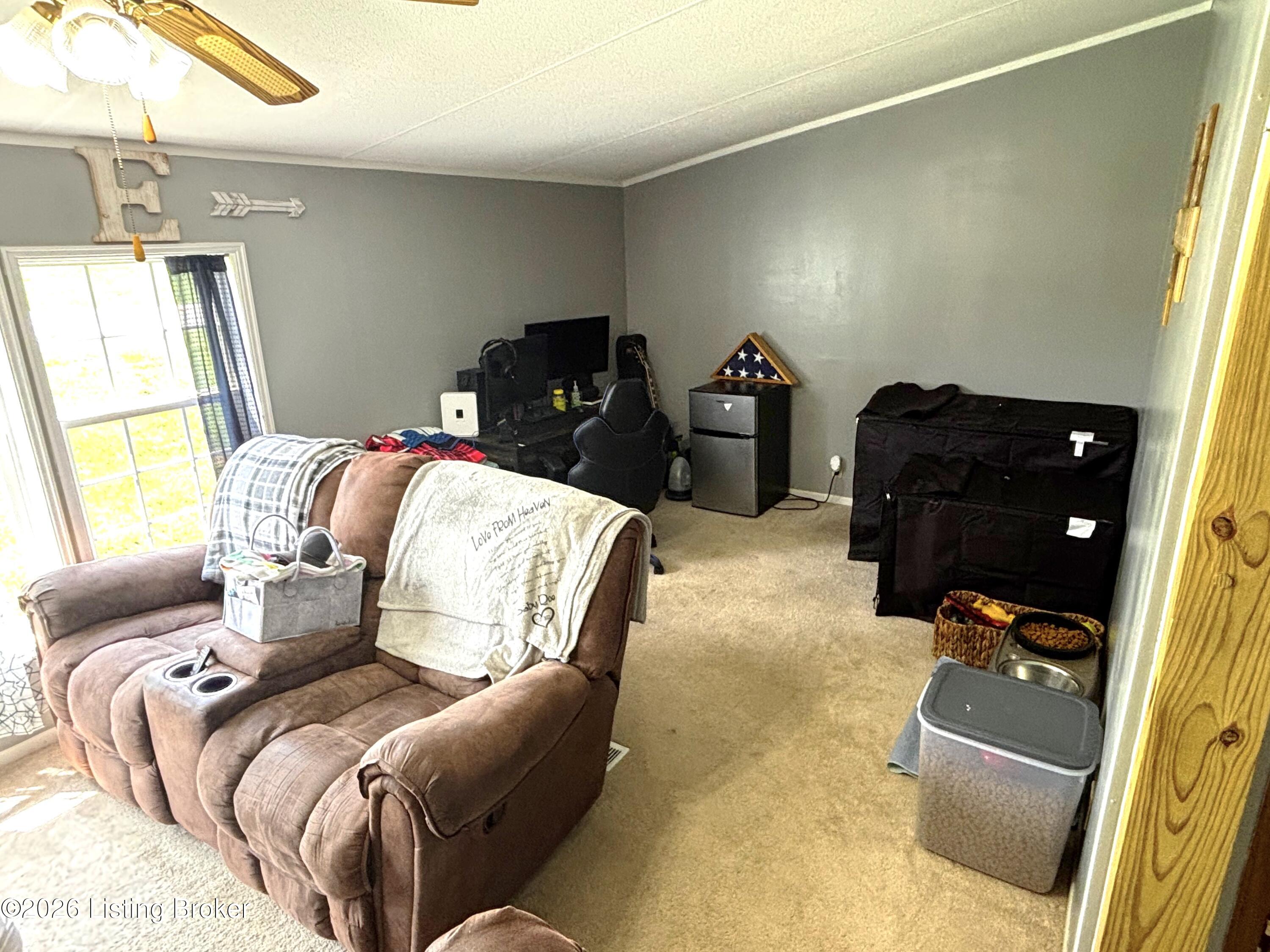 5855 Moorefield Rd Property Photo 12