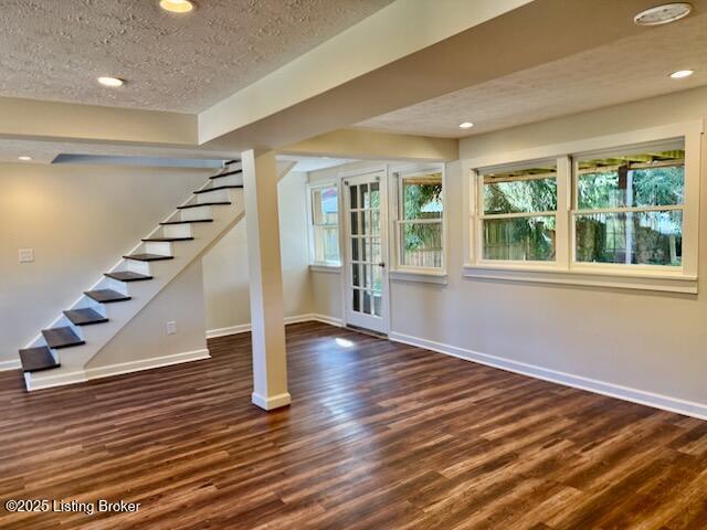 6115 Front St Property Photo 5