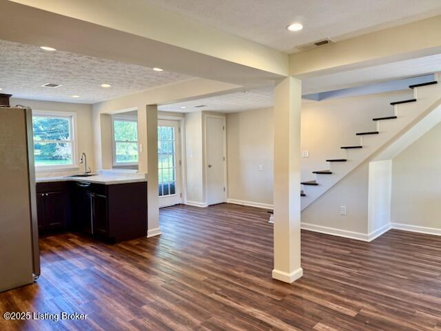 6115 Front St Property Photo 6