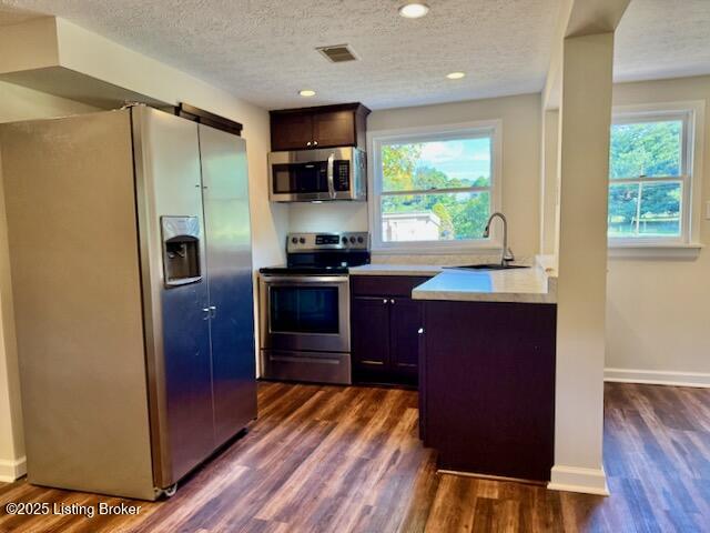 6115 Front St Property Photo 7