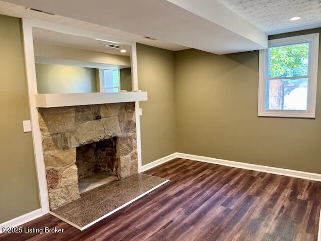 6115 Front St Property Photo 9