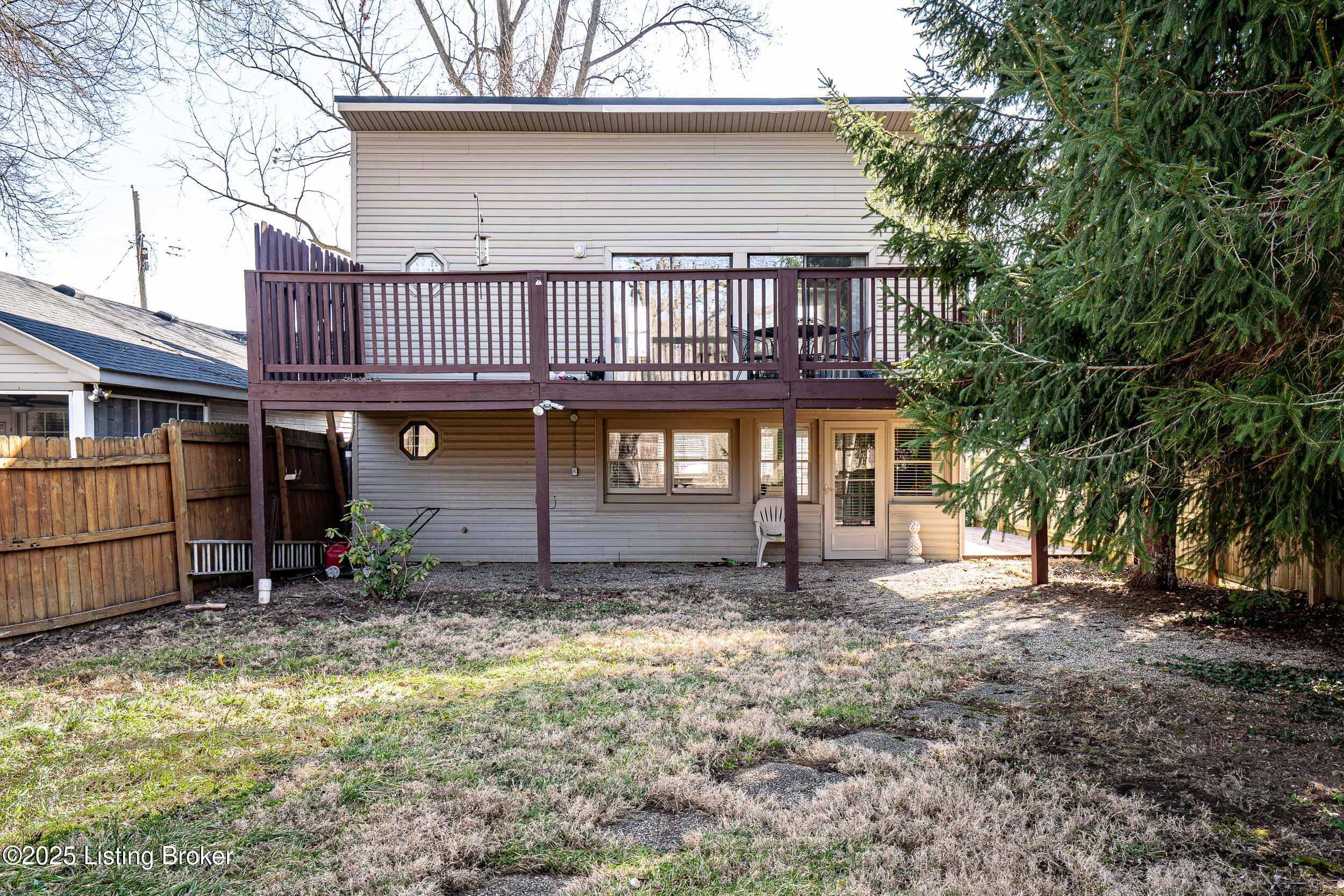 6115 Front St Property Photo 29