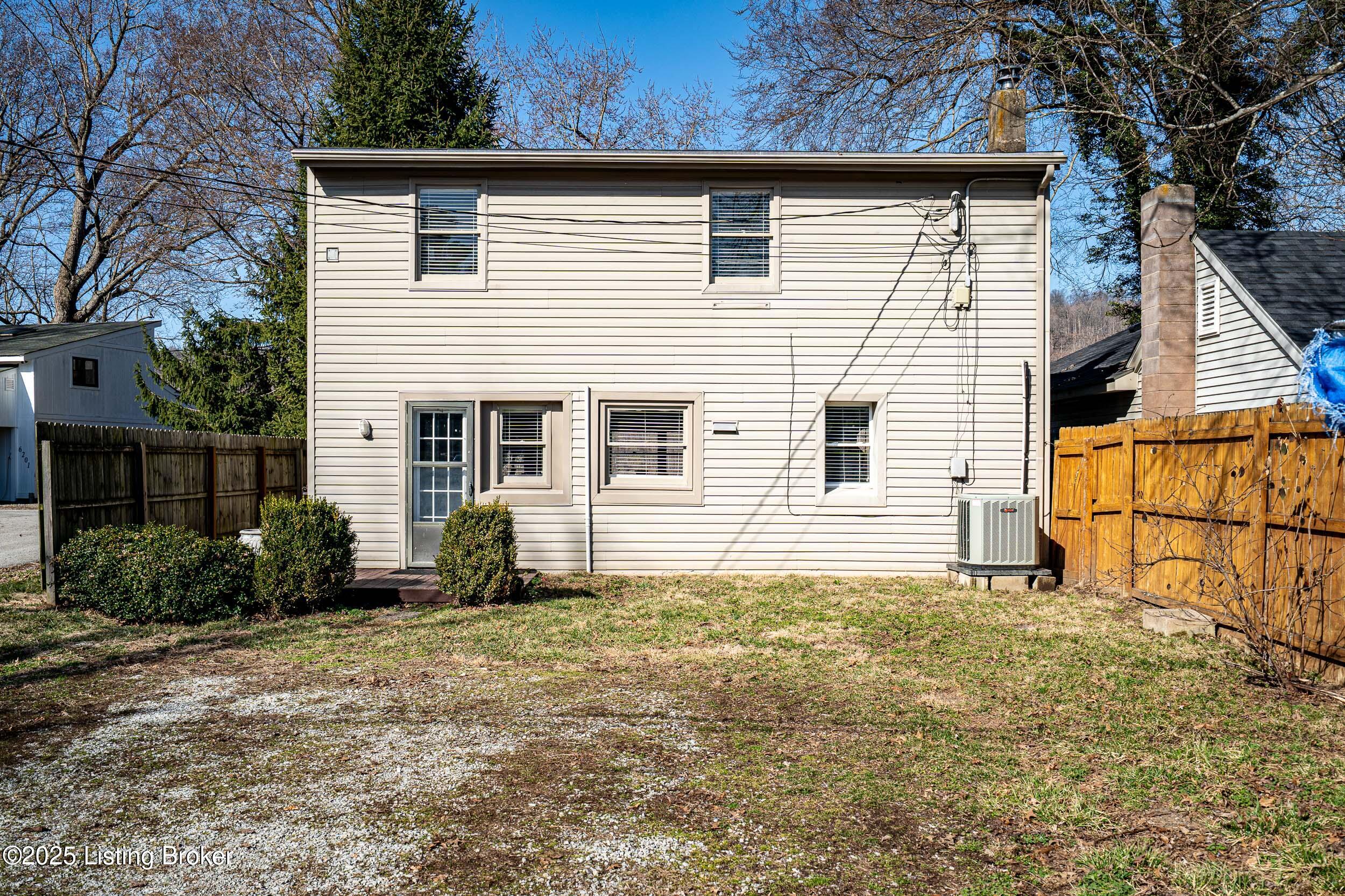 6115 Front St Property Photo 30