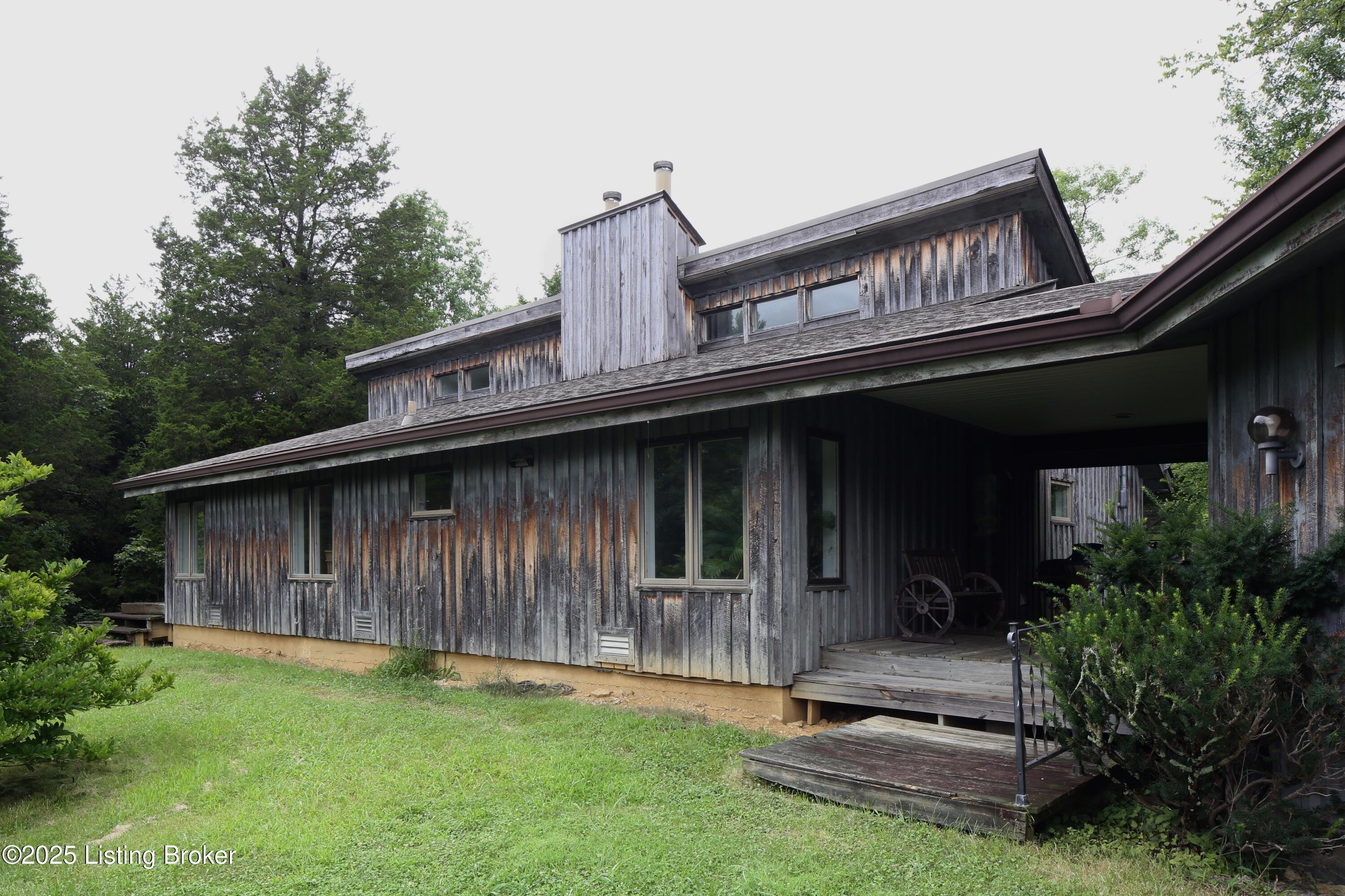 607 Fallis-gest Rd Property Photo 2