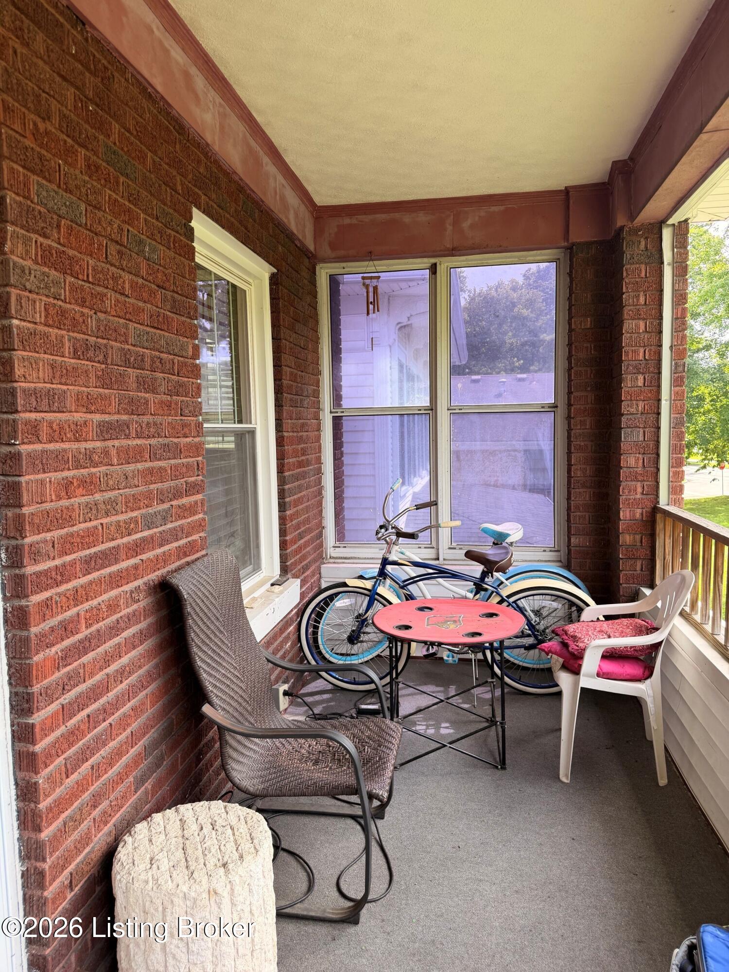4731 Southern Pkwy Property Photo 15