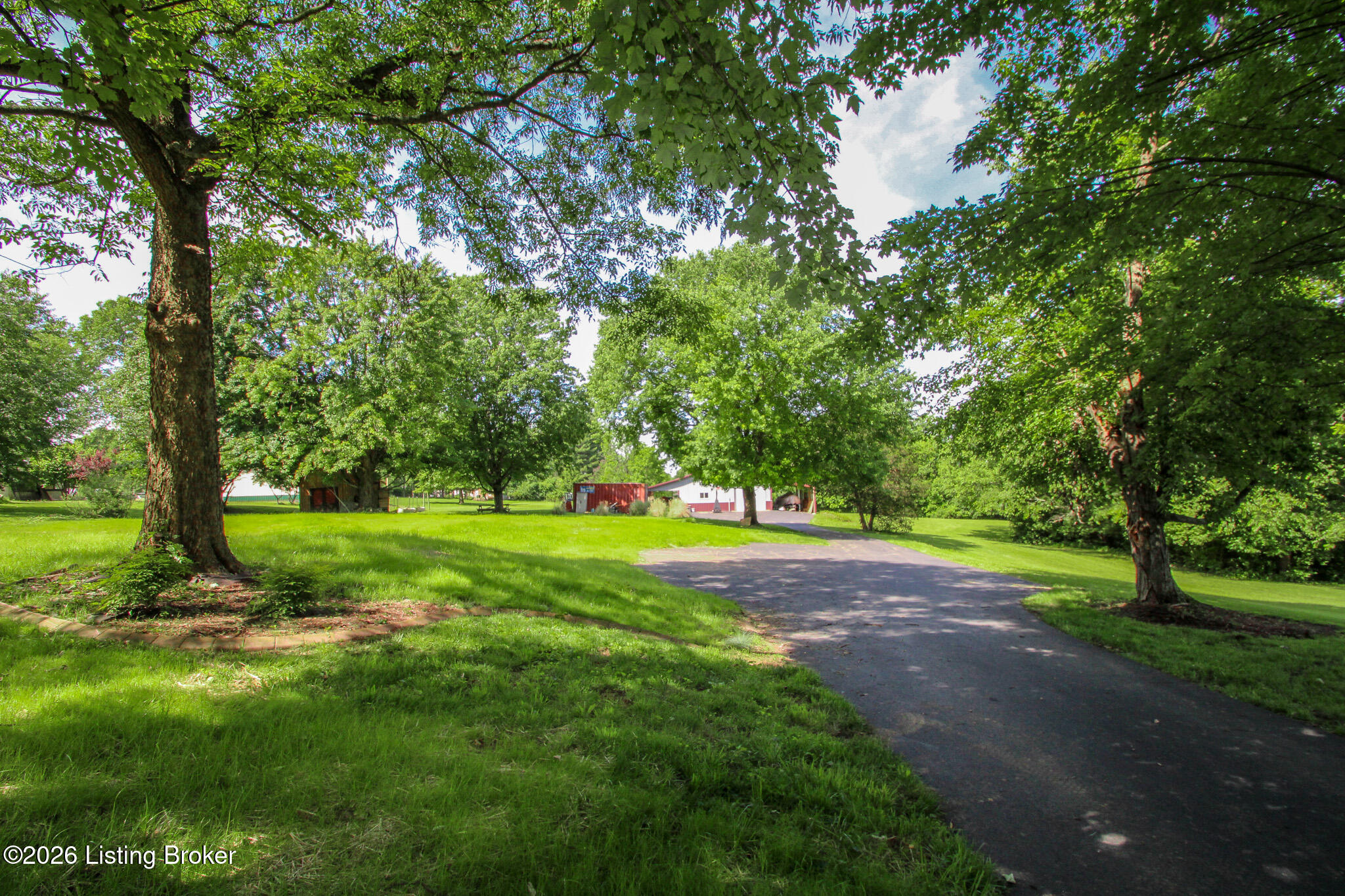 5508 Clover Ridge Dr Property Photo 1