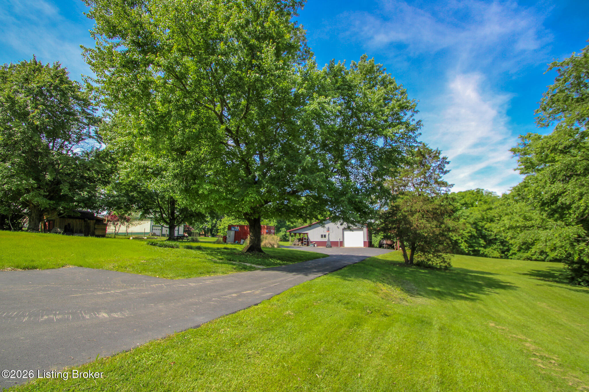 5508 Clover Ridge Dr Property Photo 9