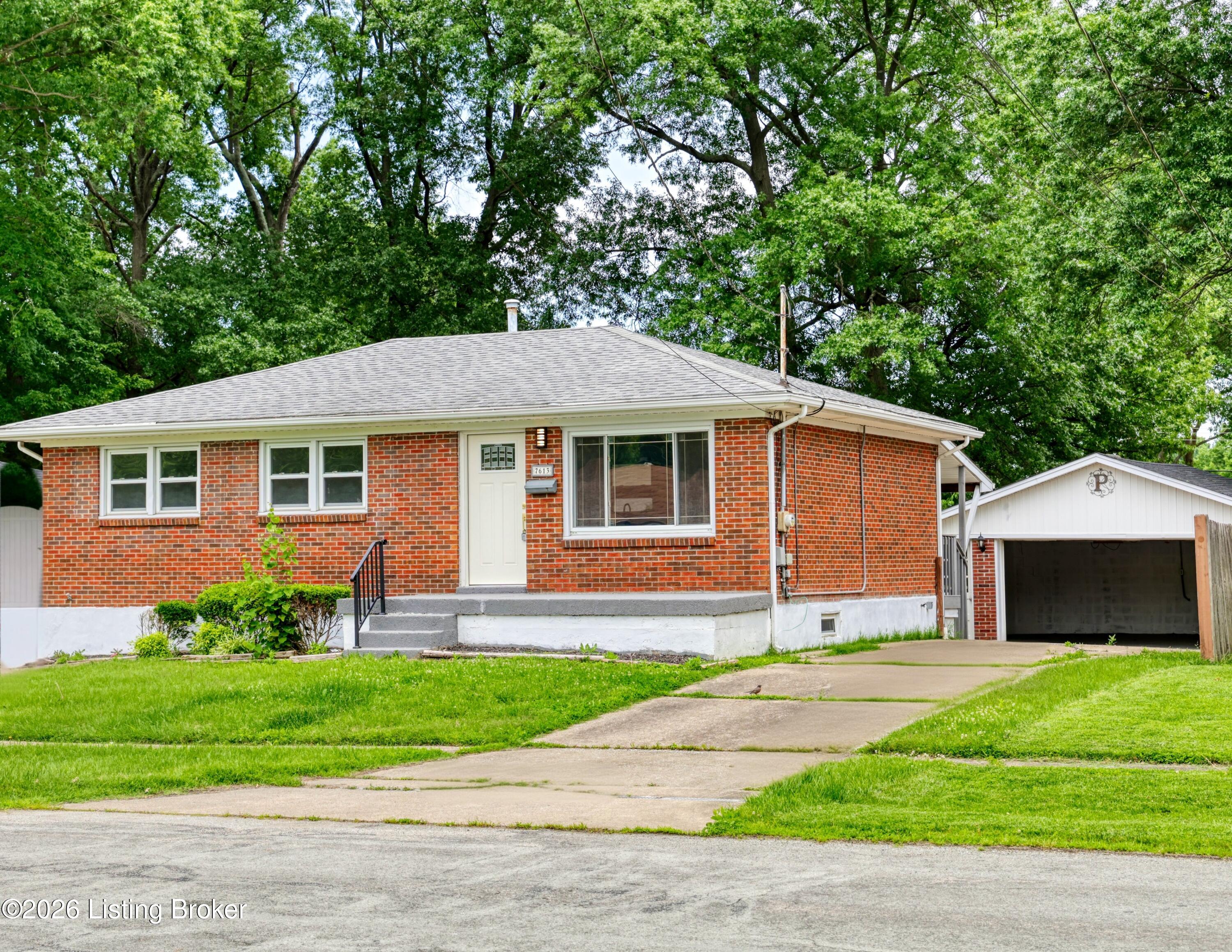 7613 Lesane Dr Property Photo 1