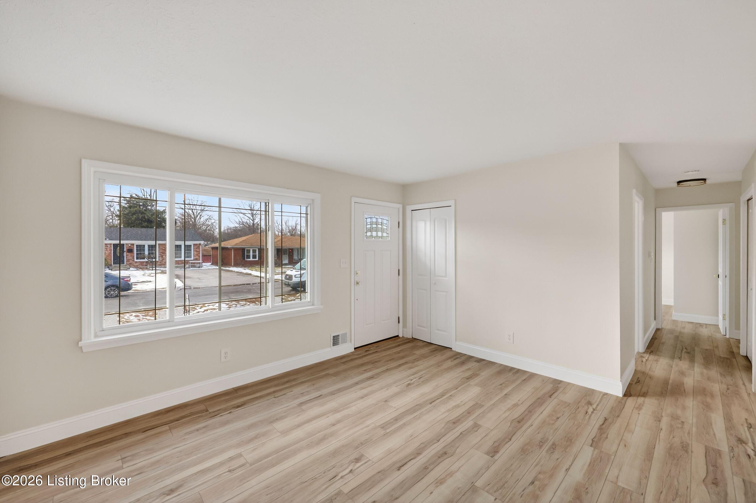 7613 Lesane Dr Property Photo 4