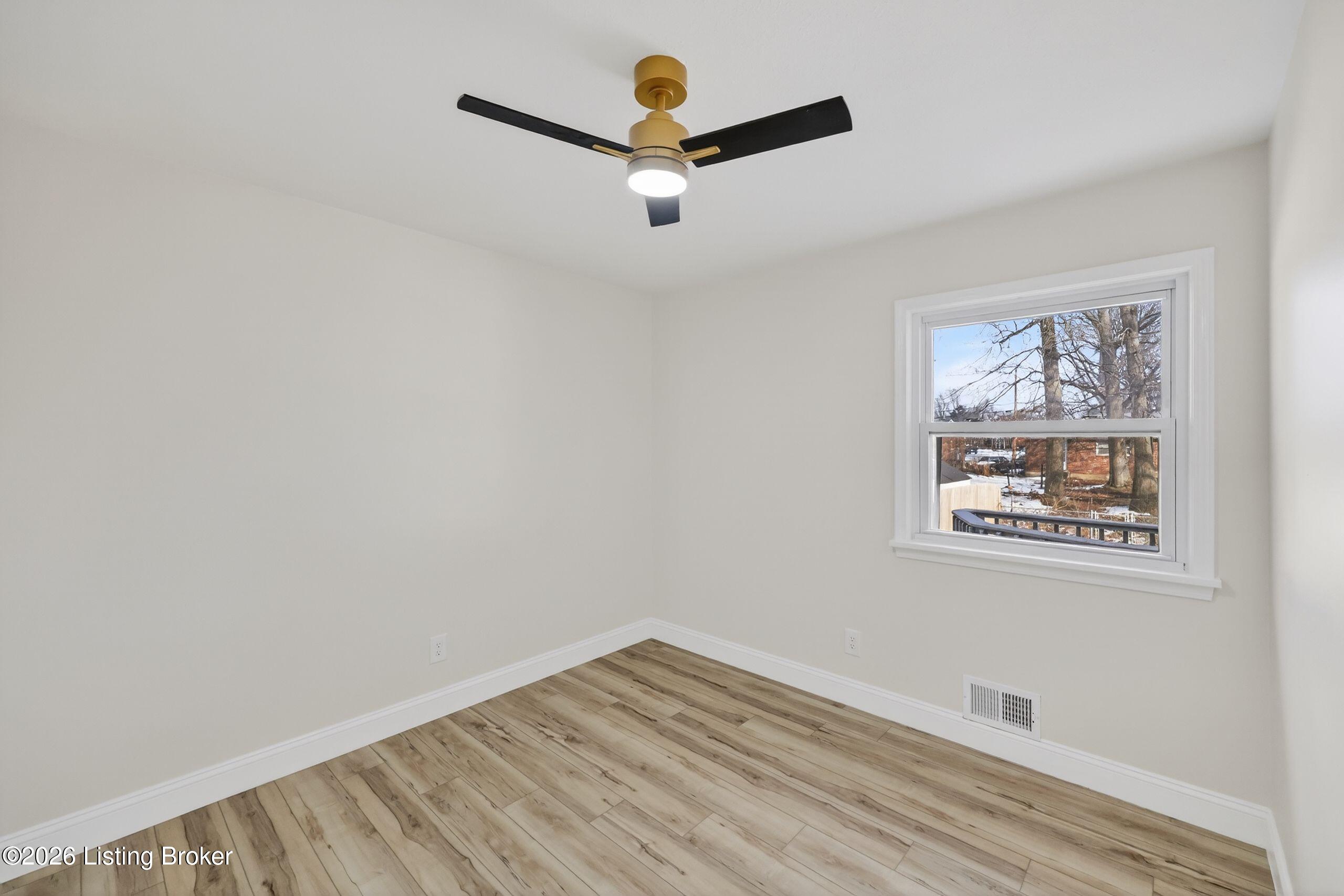 7613 Lesane Dr Property Photo 18