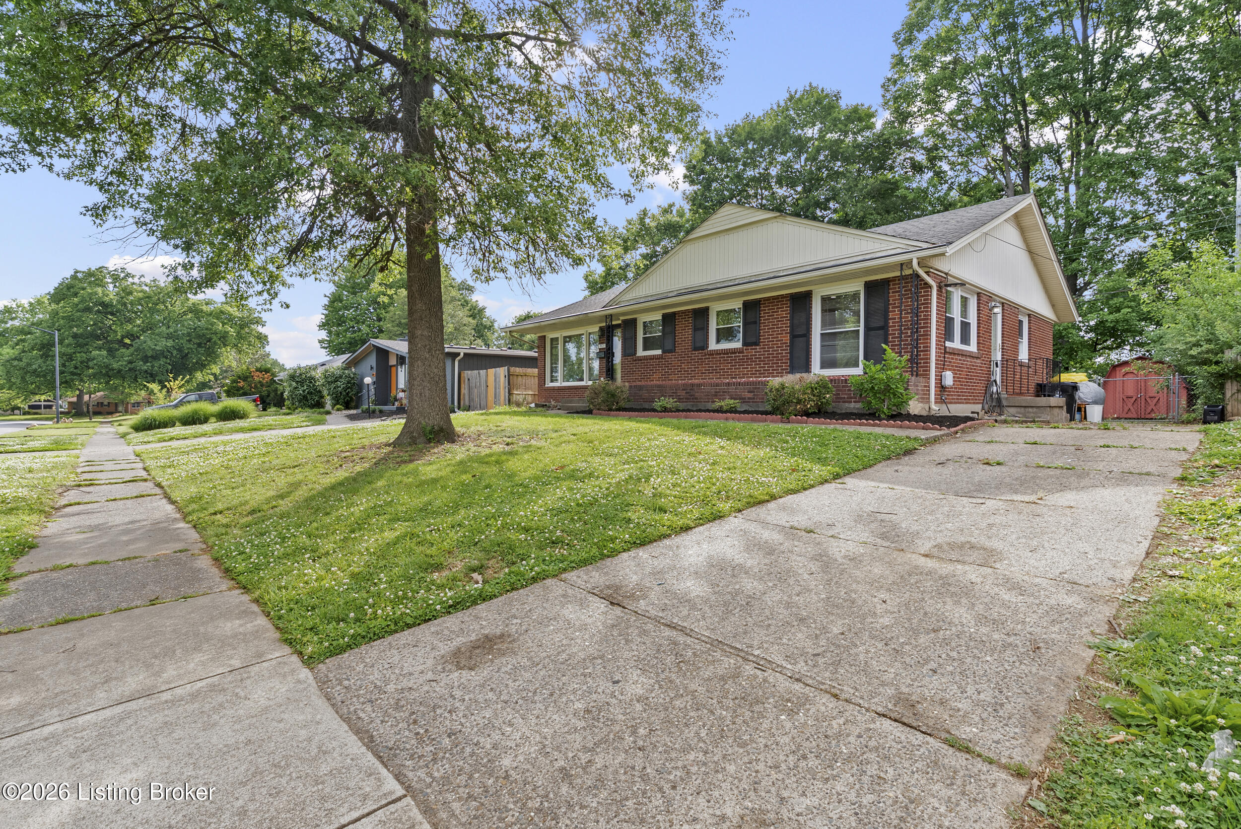 3021 Vogue Ave Property Photo 4