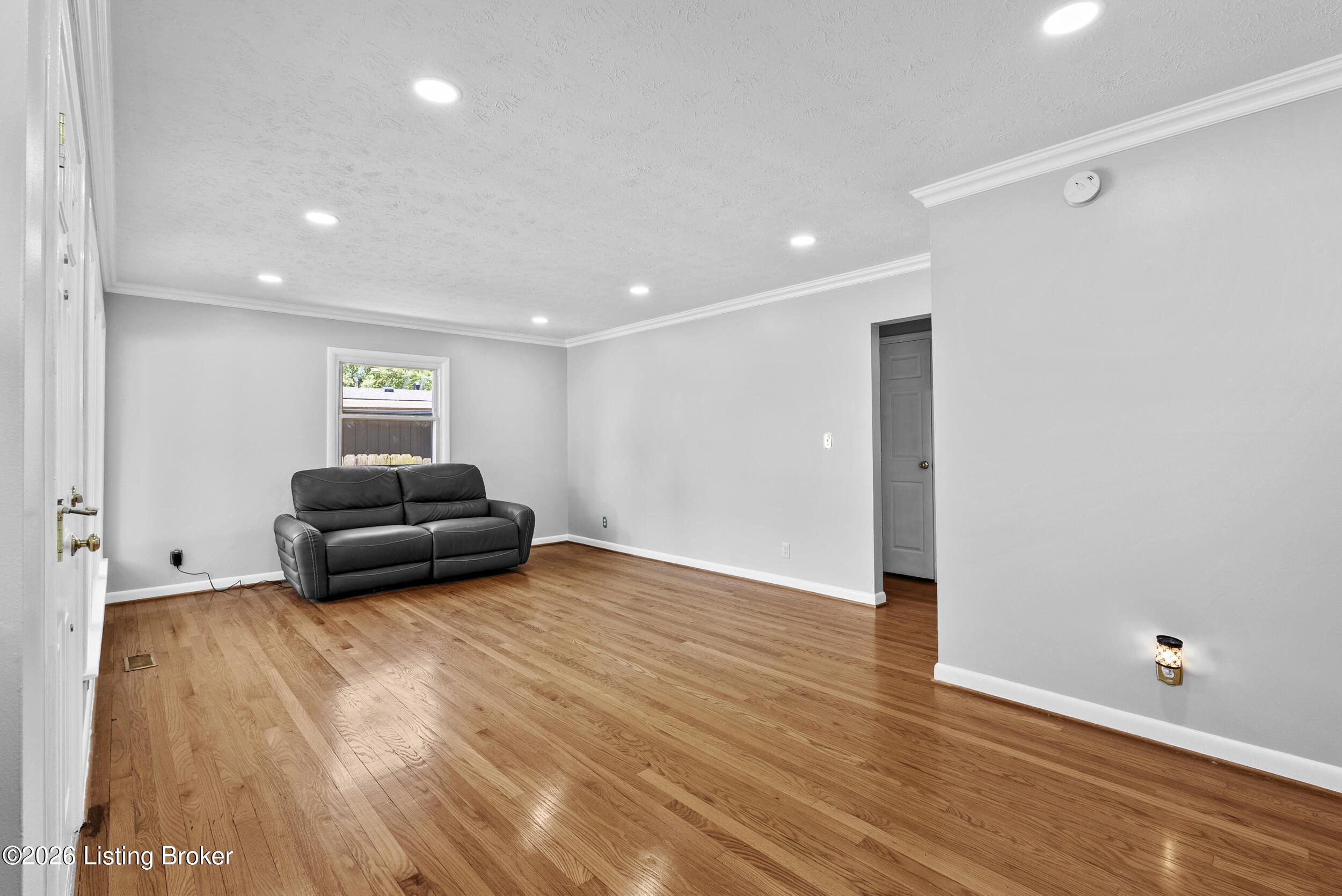 3021 Vogue Ave Property Photo 7