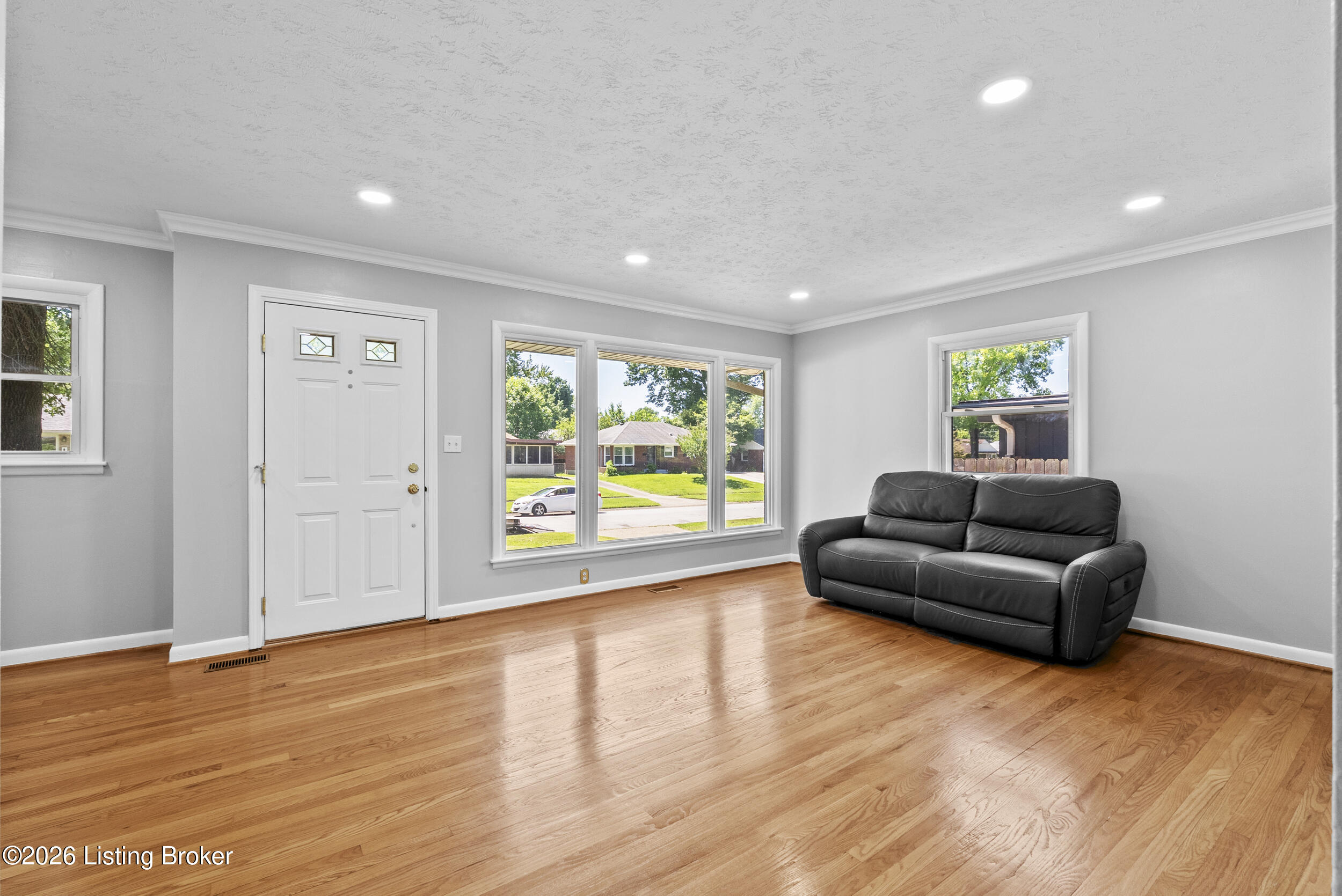 3021 Vogue Ave Property Photo 8