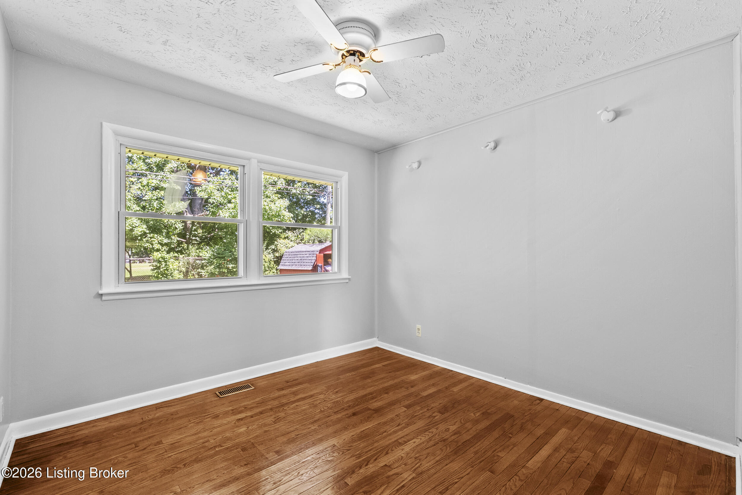 3021 Vogue Ave Property Photo 15