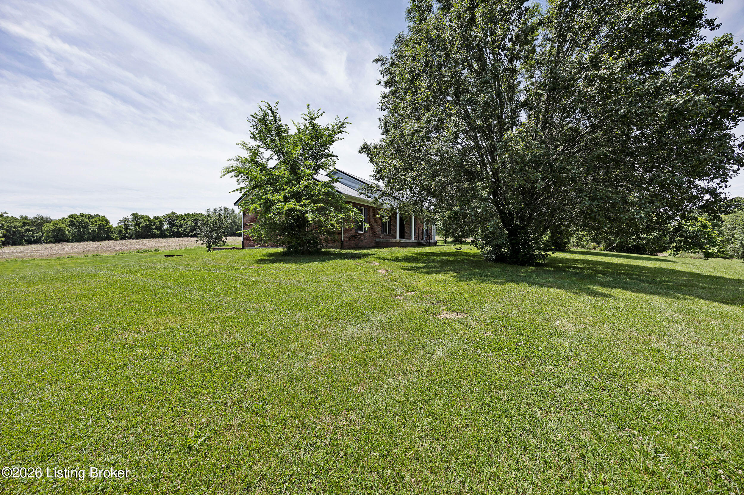 6935 Bloomfield Rd Property Photo 22
