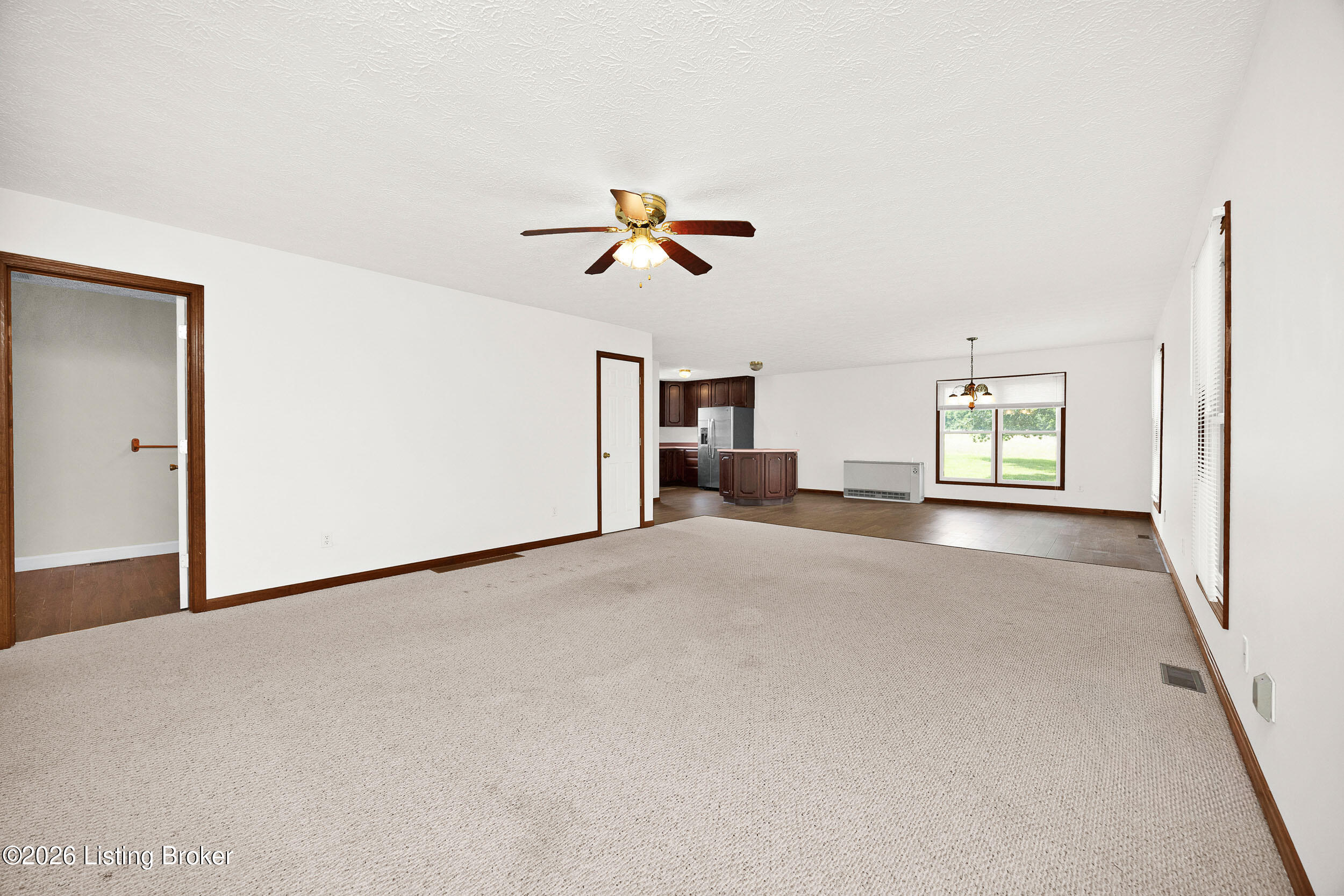 6935 Bloomfield Rd Property Photo 23