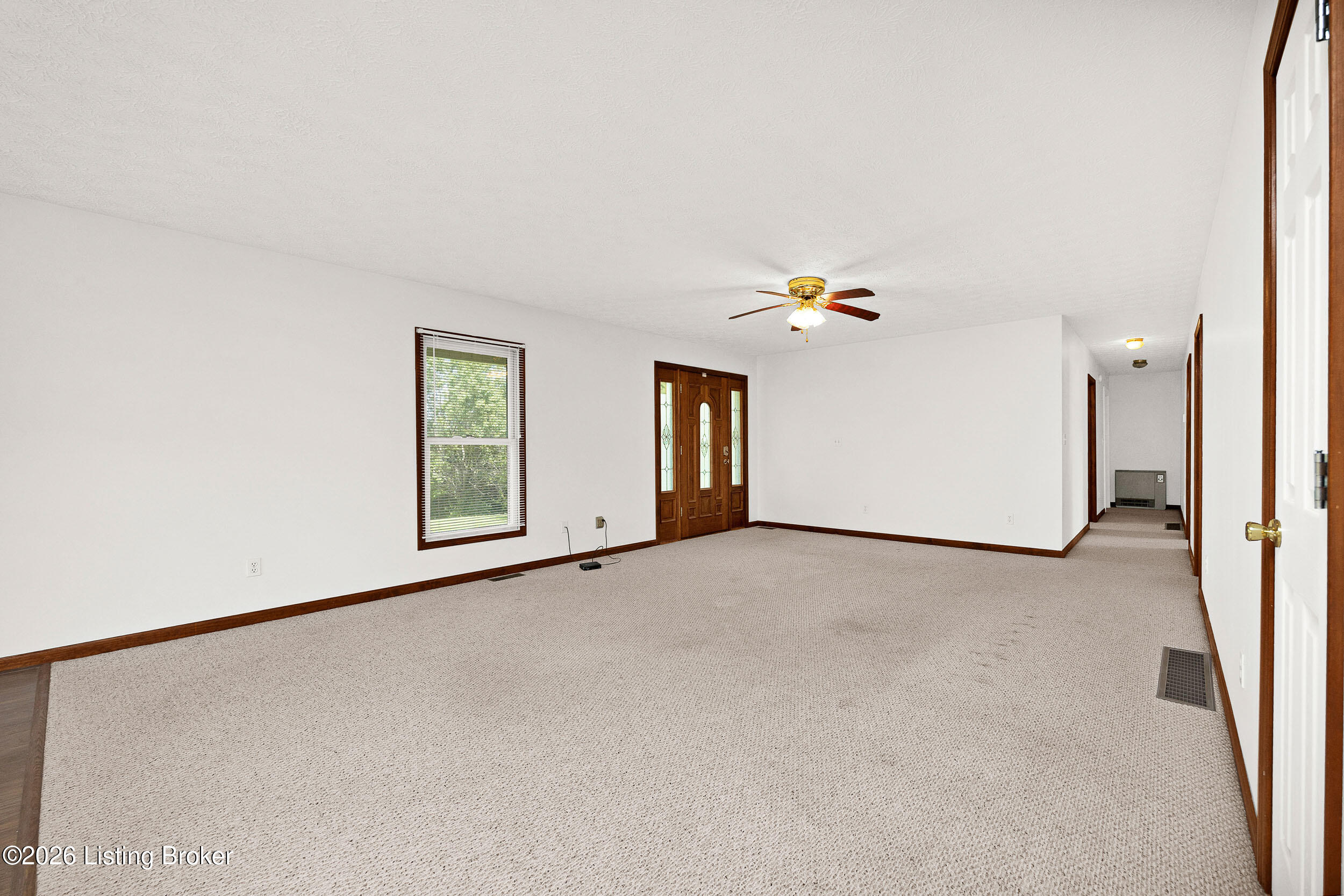 6935 Bloomfield Rd Property Photo 24