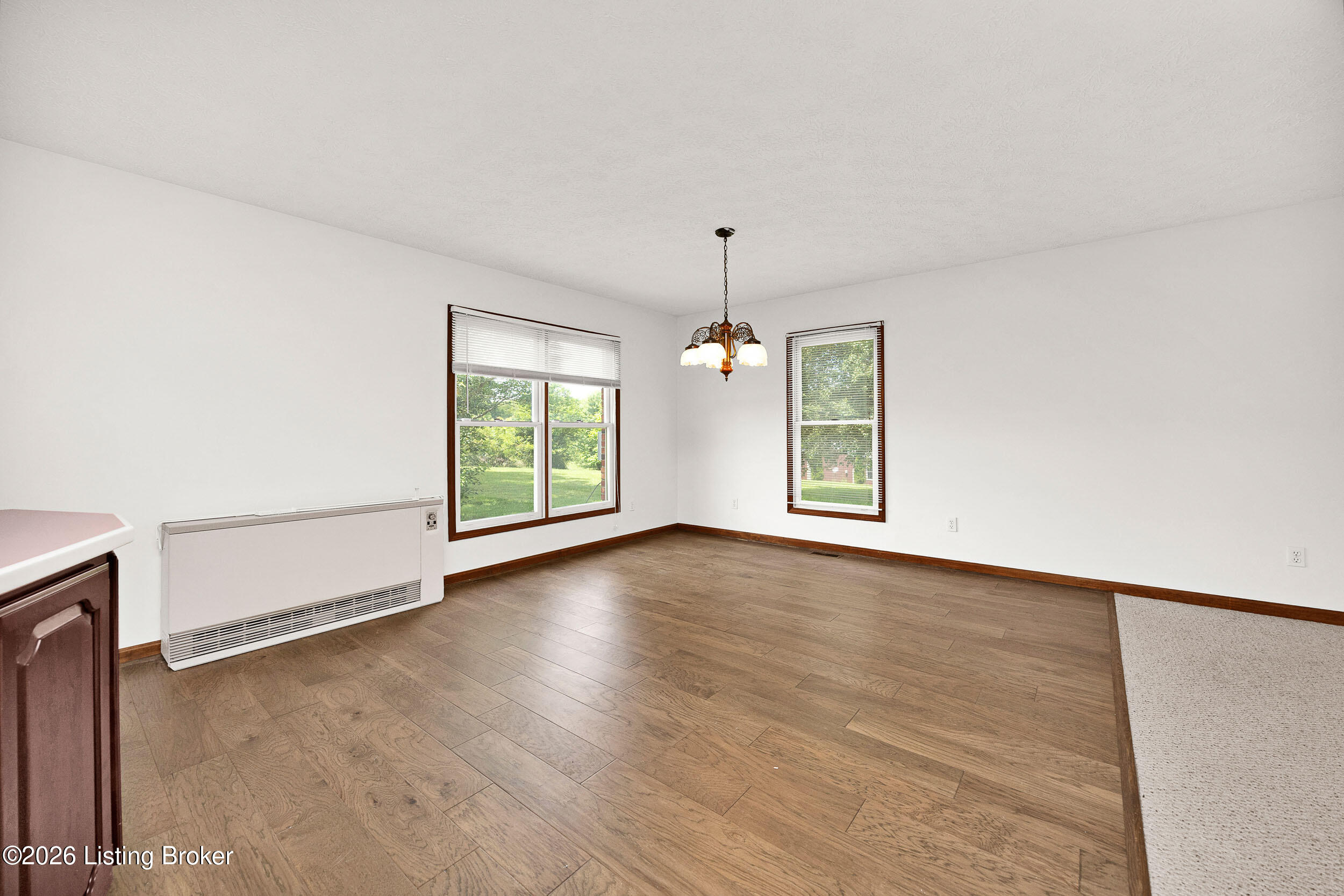 6935 Bloomfield Rd Property Photo 25