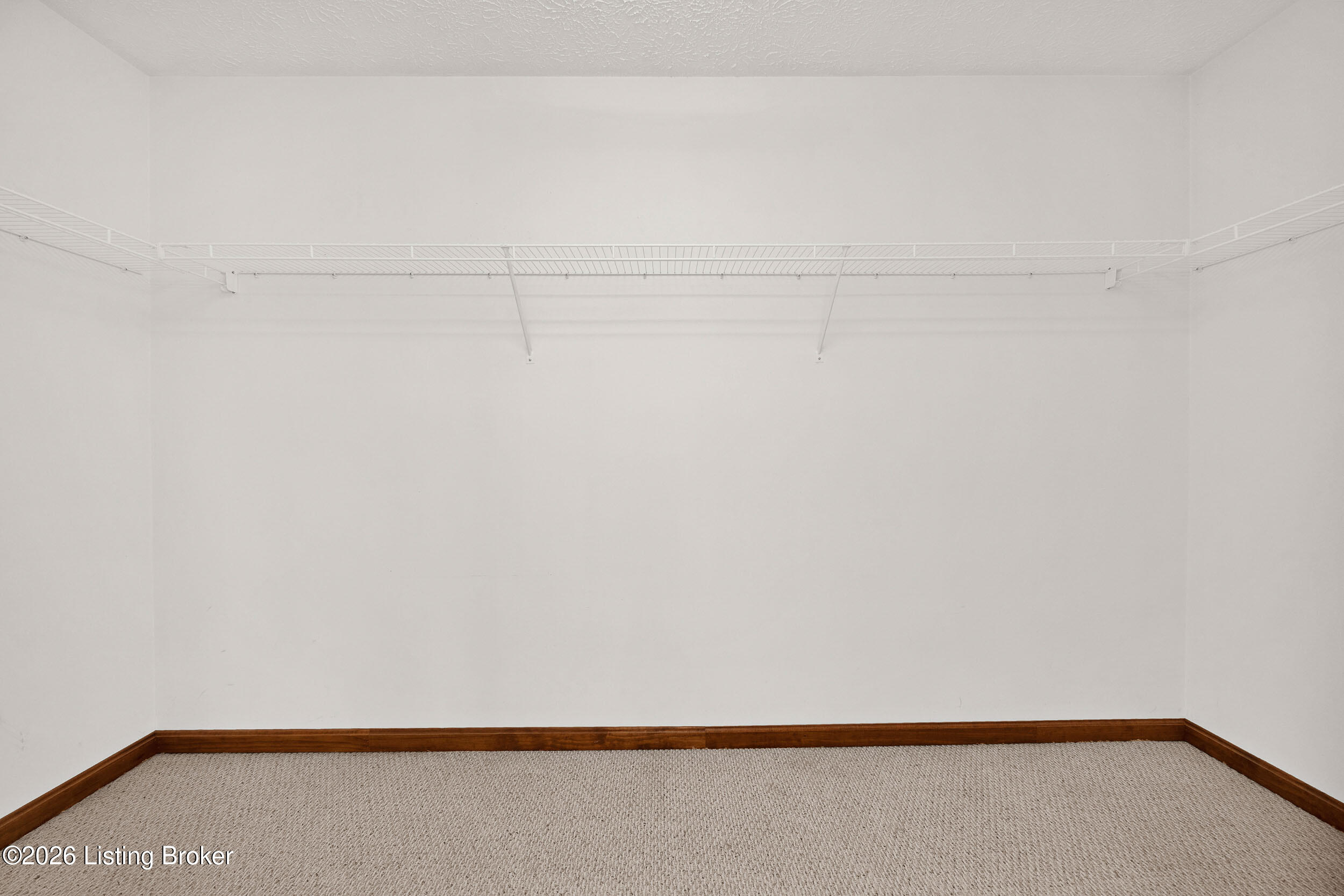6935 Bloomfield Rd Property Photo 35