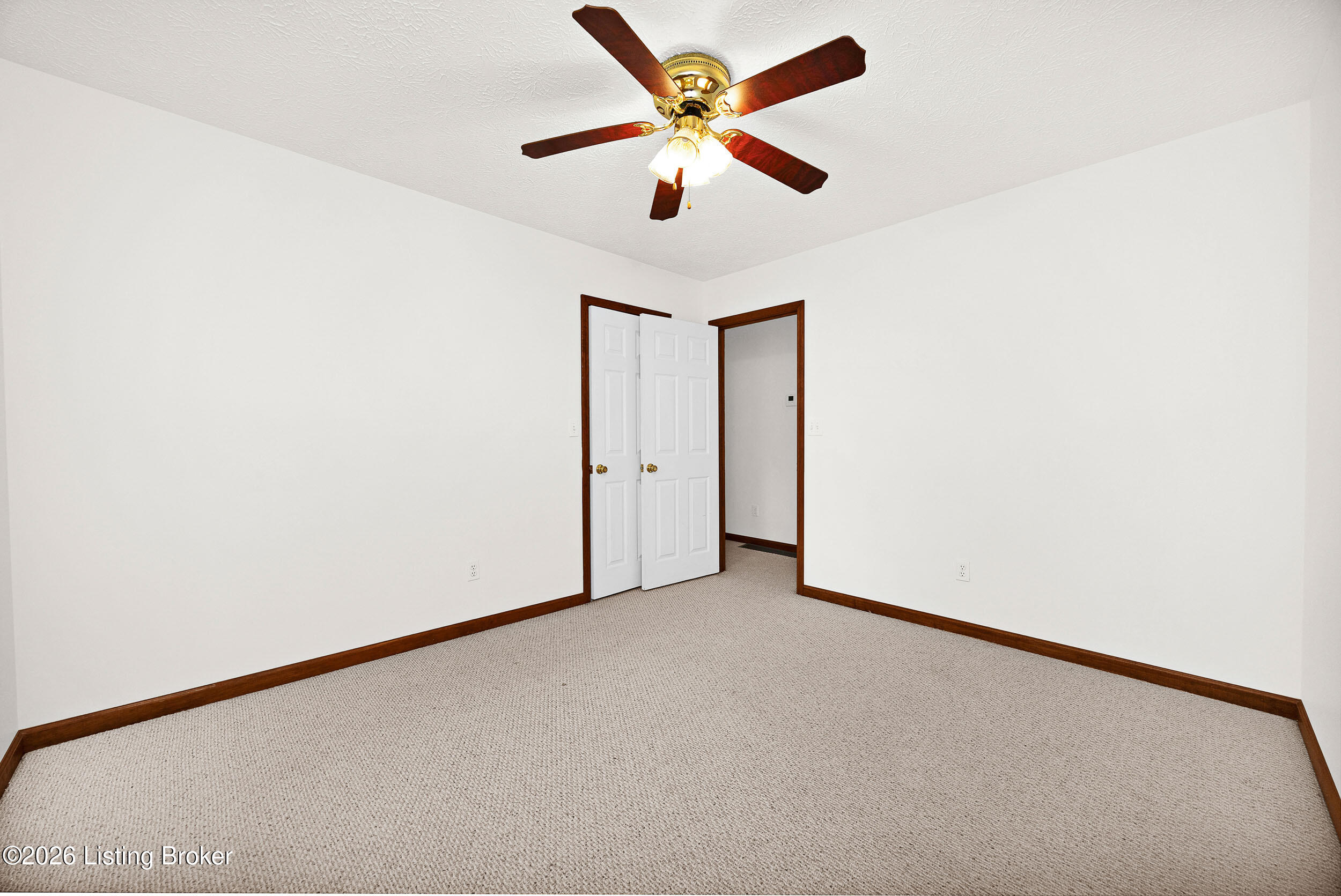 6935 Bloomfield Rd Property Photo 39
