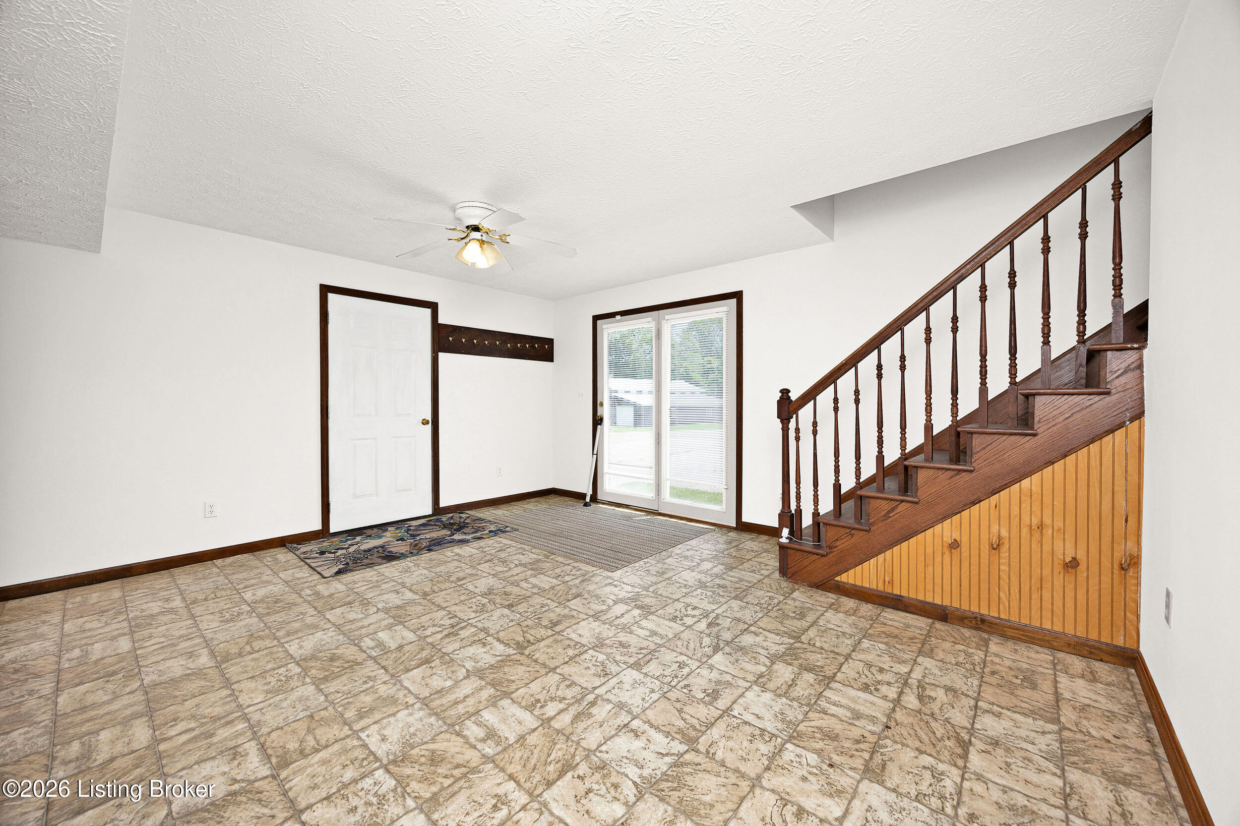 6935 Bloomfield Rd Property Photo 43