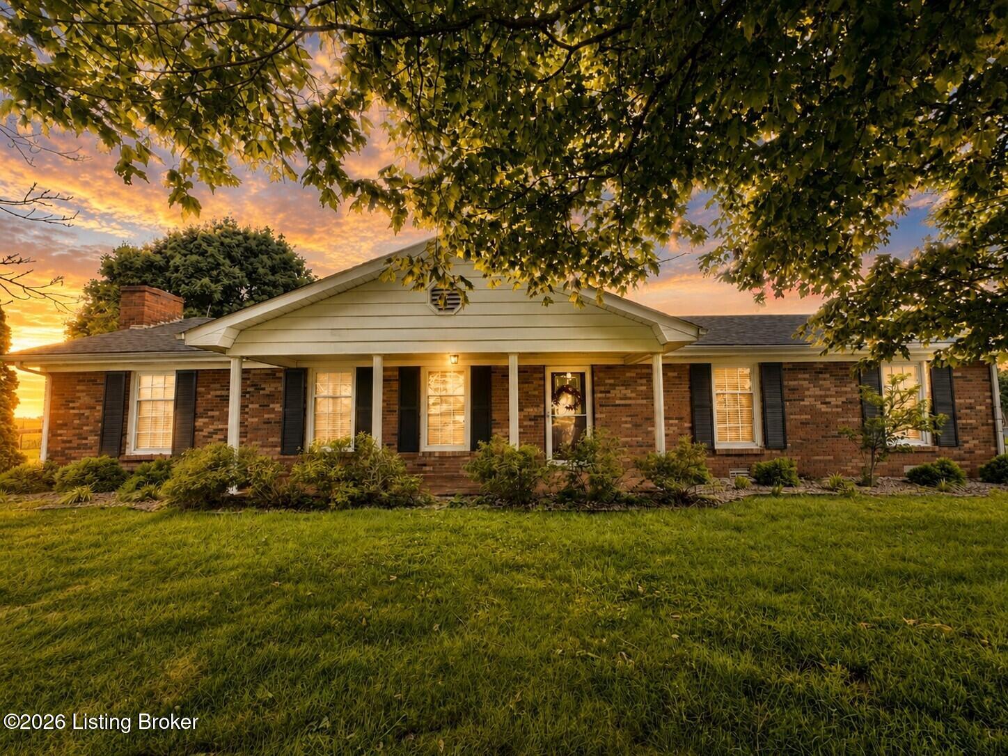3282 Mackville Rd Property Photo 1