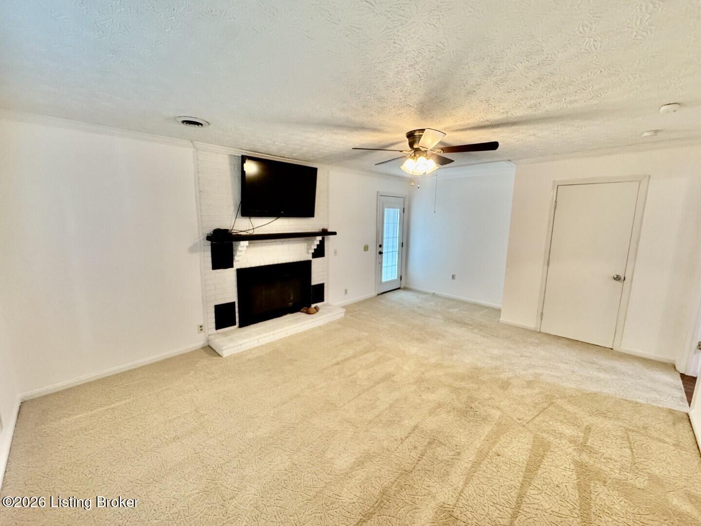 3282 Mackville Rd Property Photo 12