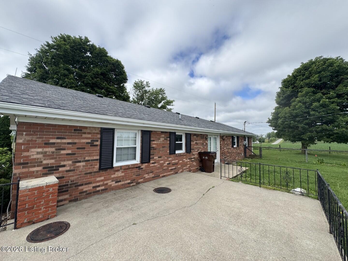 3282 Mackville Rd Property Photo 25